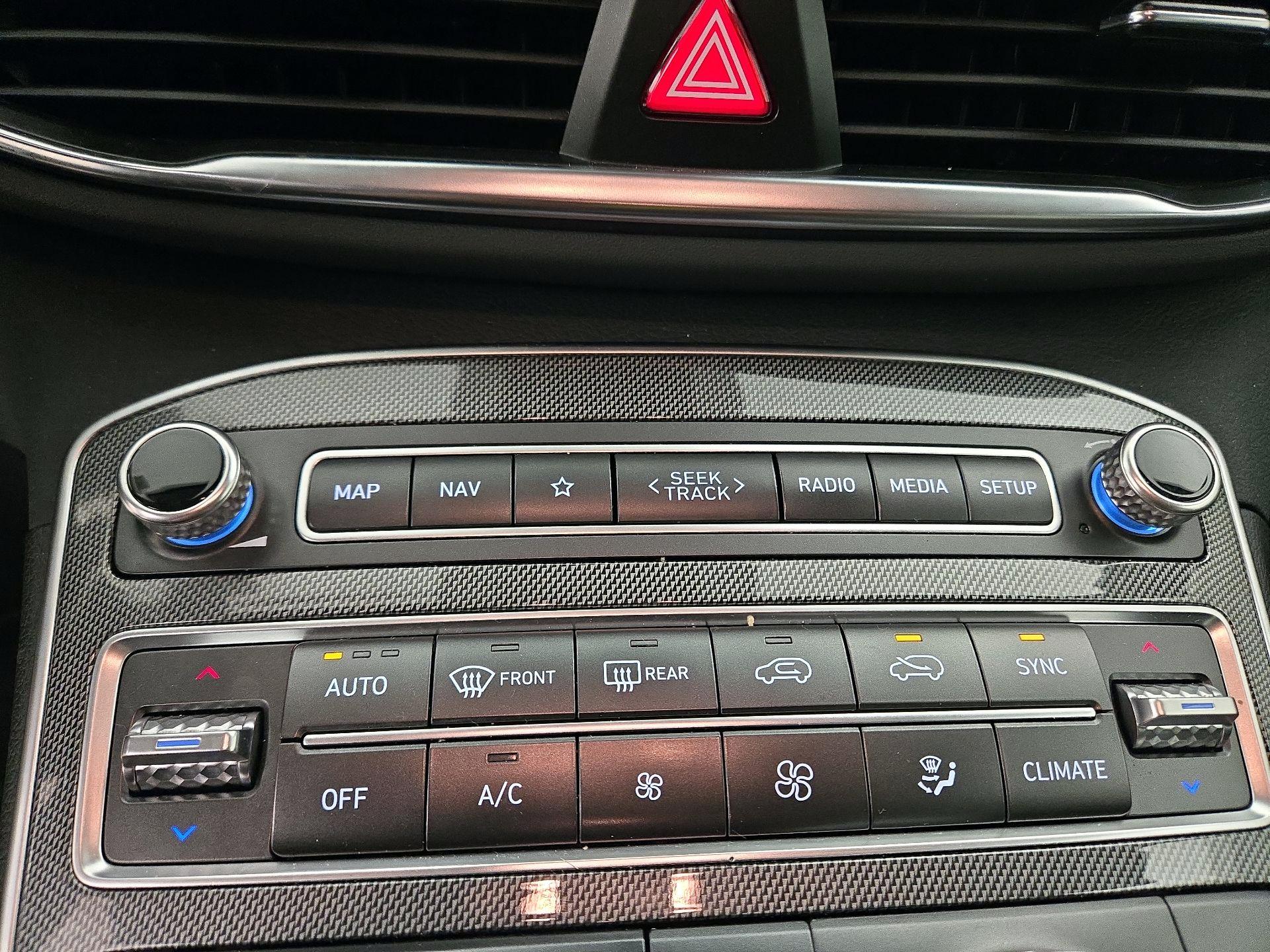 Thumbnail: 2023 Hyundai Santa Fe - 17