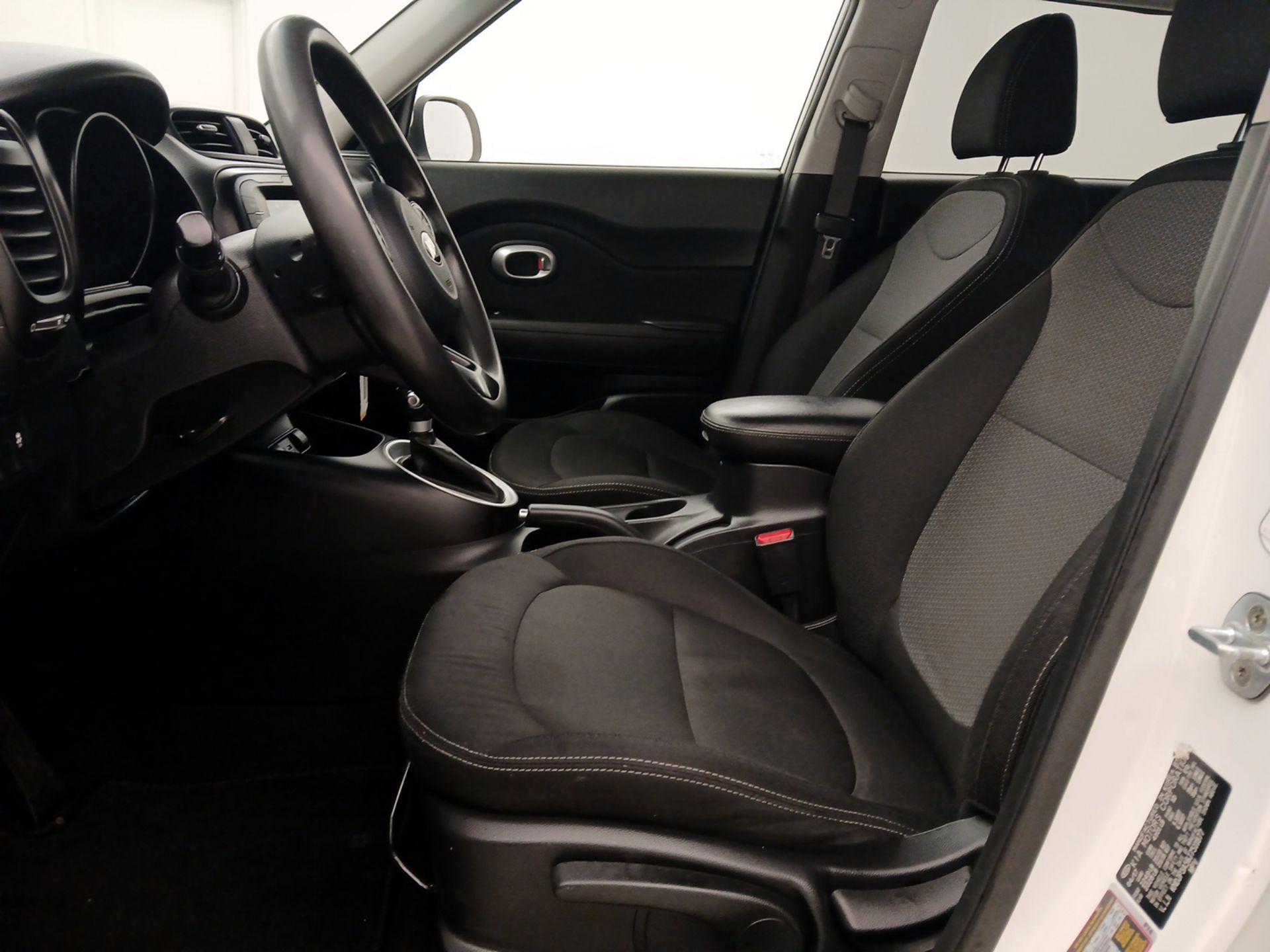 Thumbnail: 2018 Kia Soul - 11