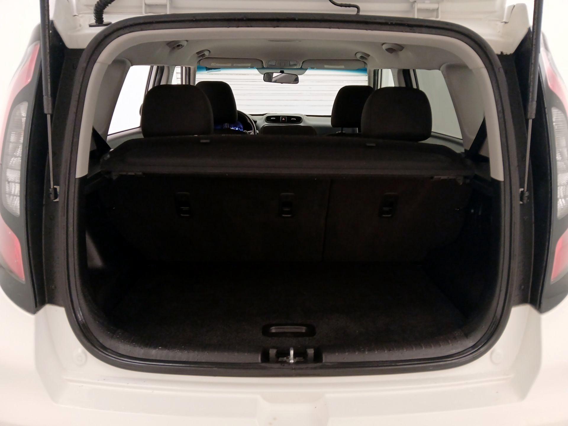 Thumbnail: 2018 Kia Soul - 20