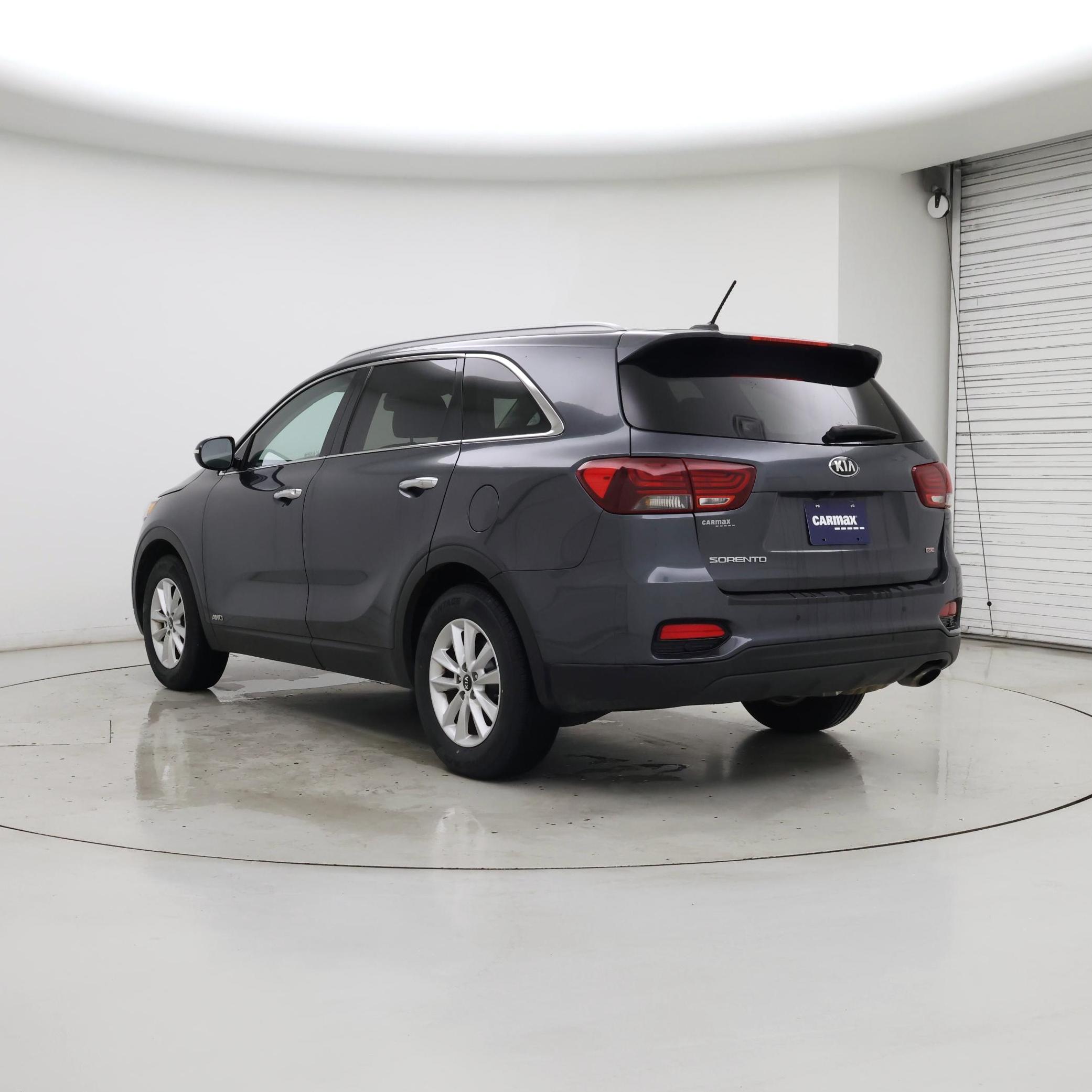 Thumbnail: 2020 Kia Sorento - 2