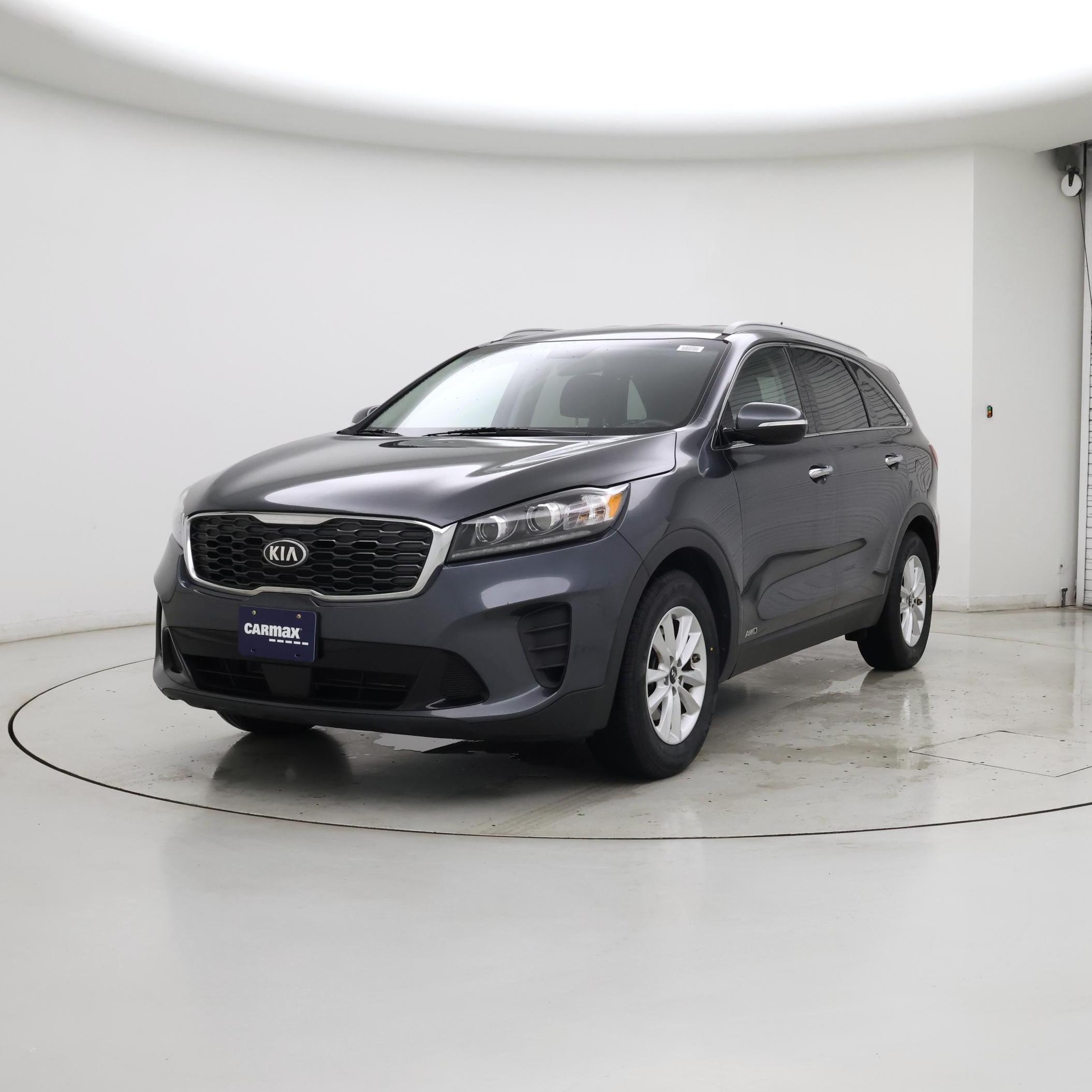 Thumbnail: 2020 Kia Sorento - 4