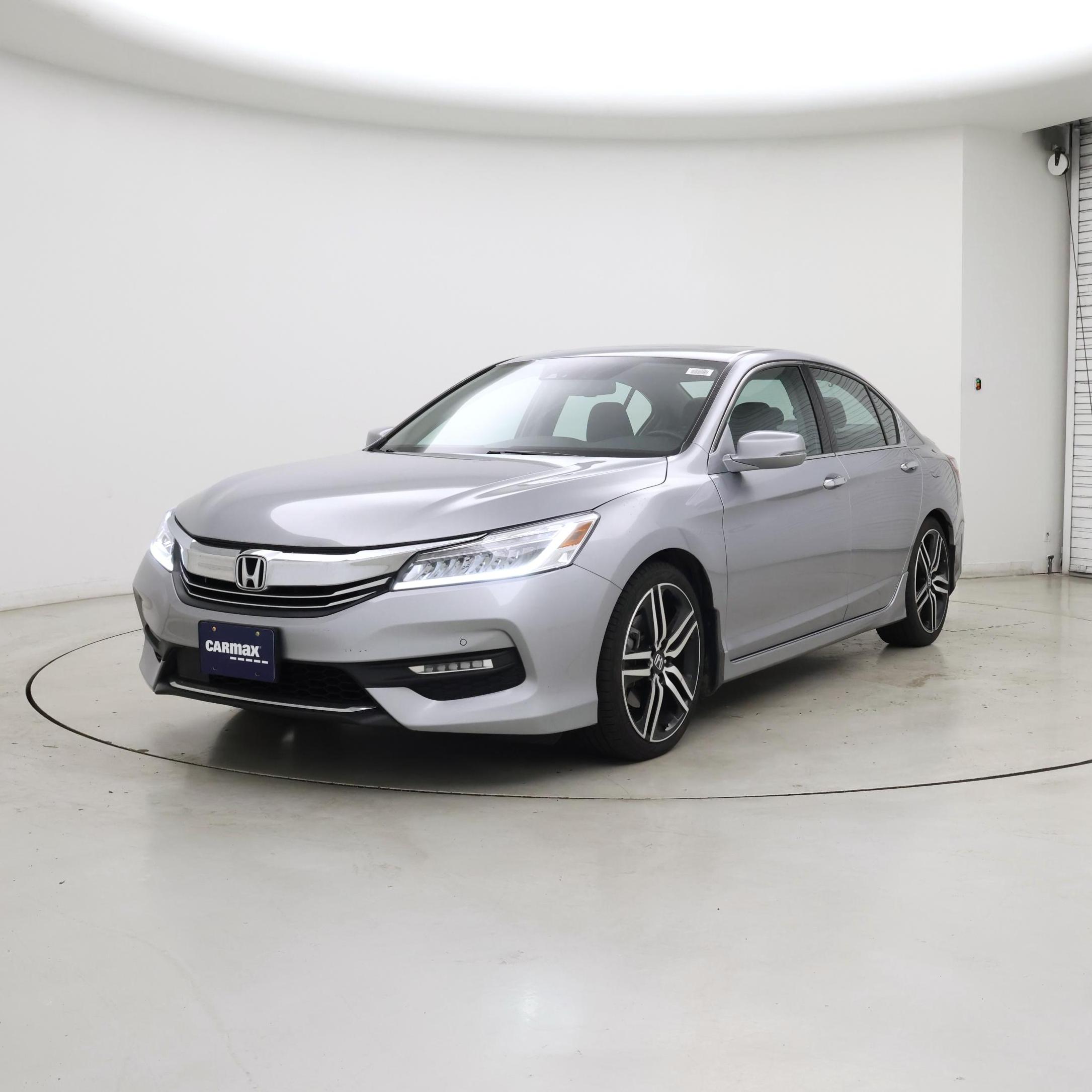 Thumbnail: 2017 Honda Accord - 4