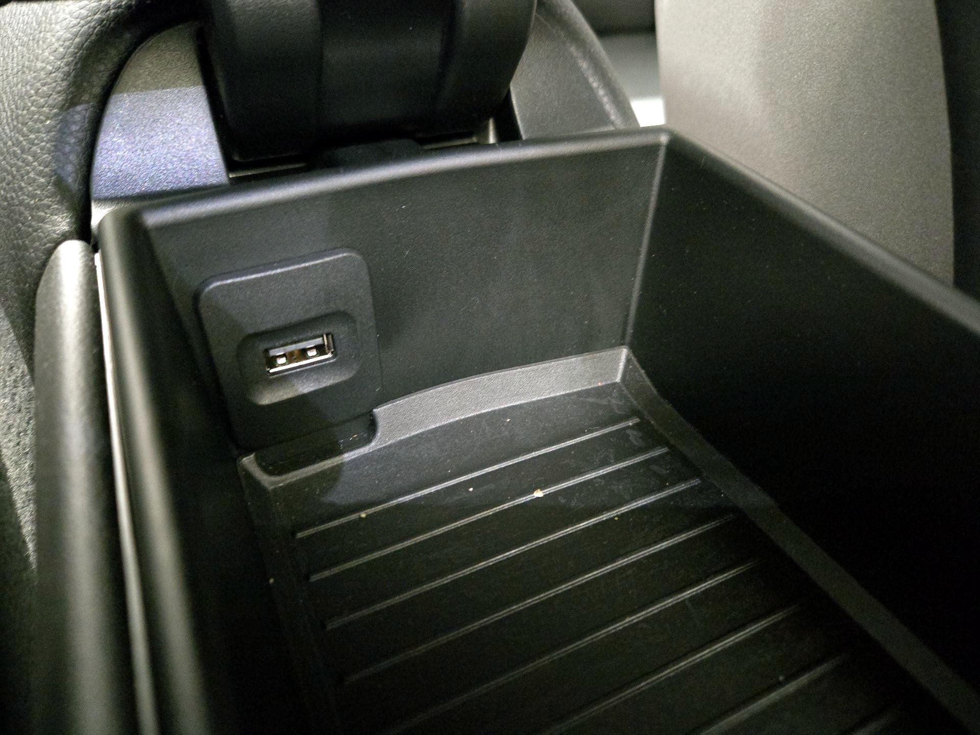 Thumbnail: 2017 Porsche 911 - 19