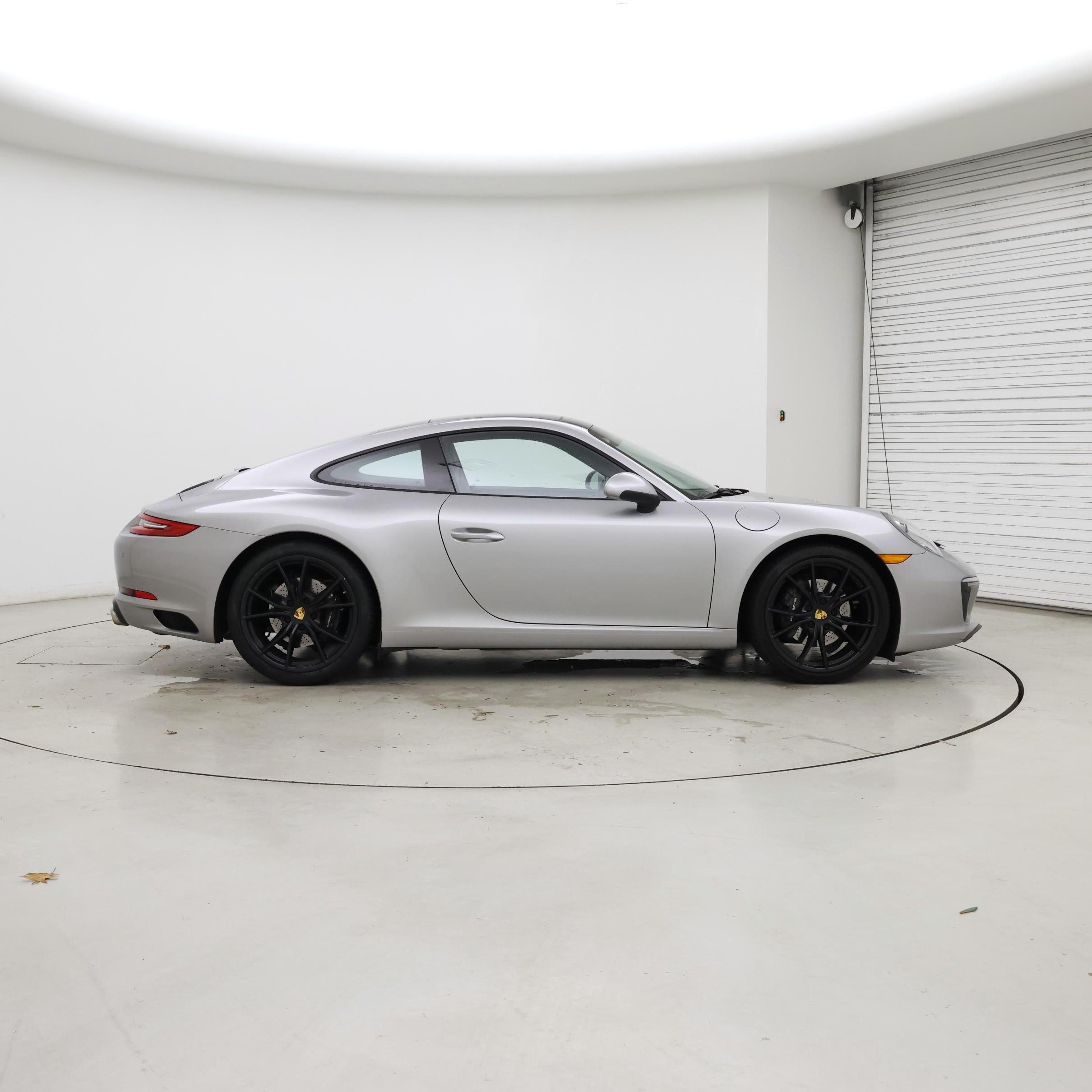 Thumbnail: 2017 Porsche 911 - 7