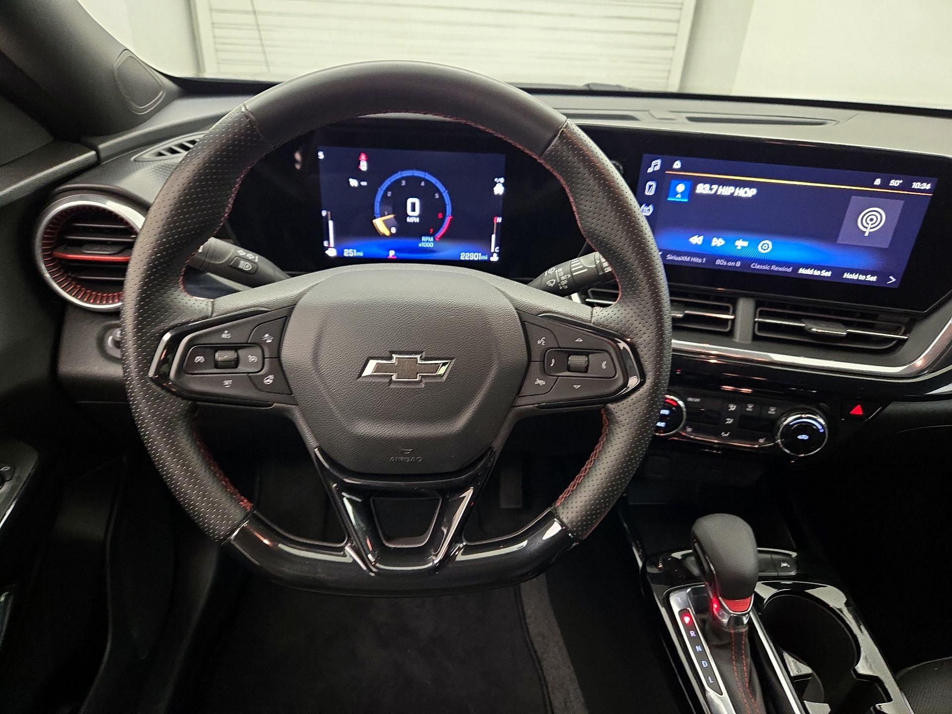 Thumbnail: 2025 Chevrolet Trax - 10