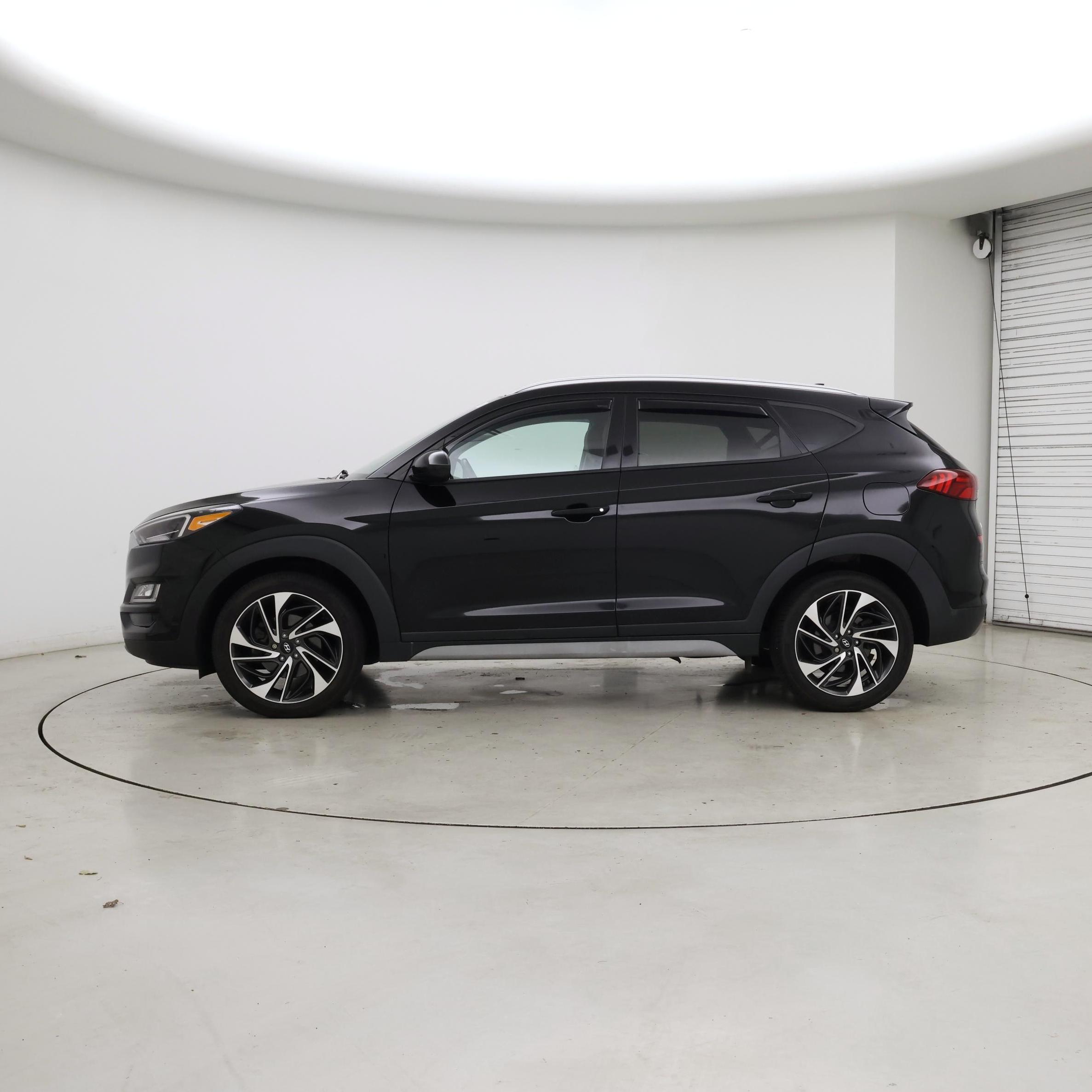 Thumbnail: 2020 Hyundai Tucson - 3