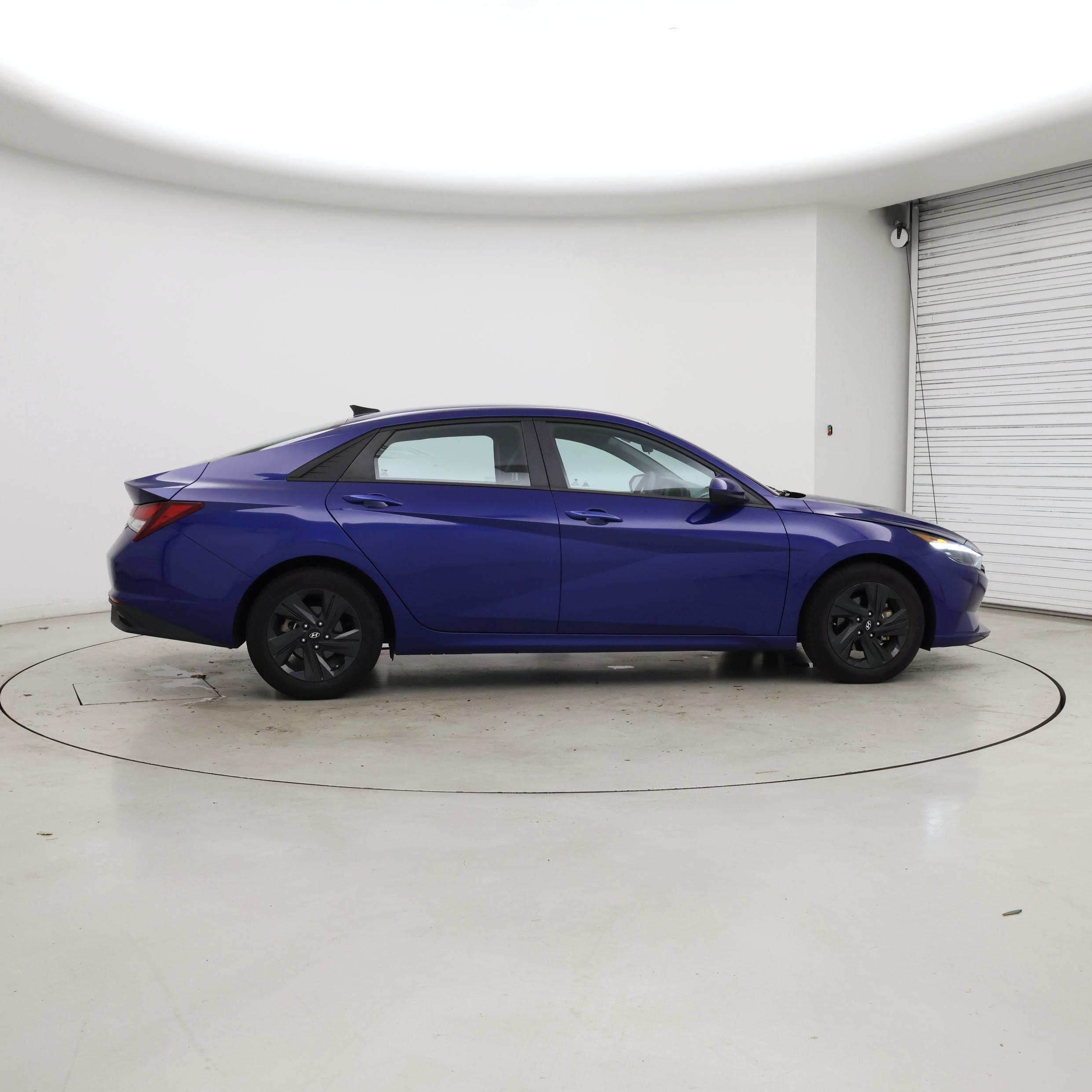 Thumbnail: 2022 Hyundai Elantra - 7