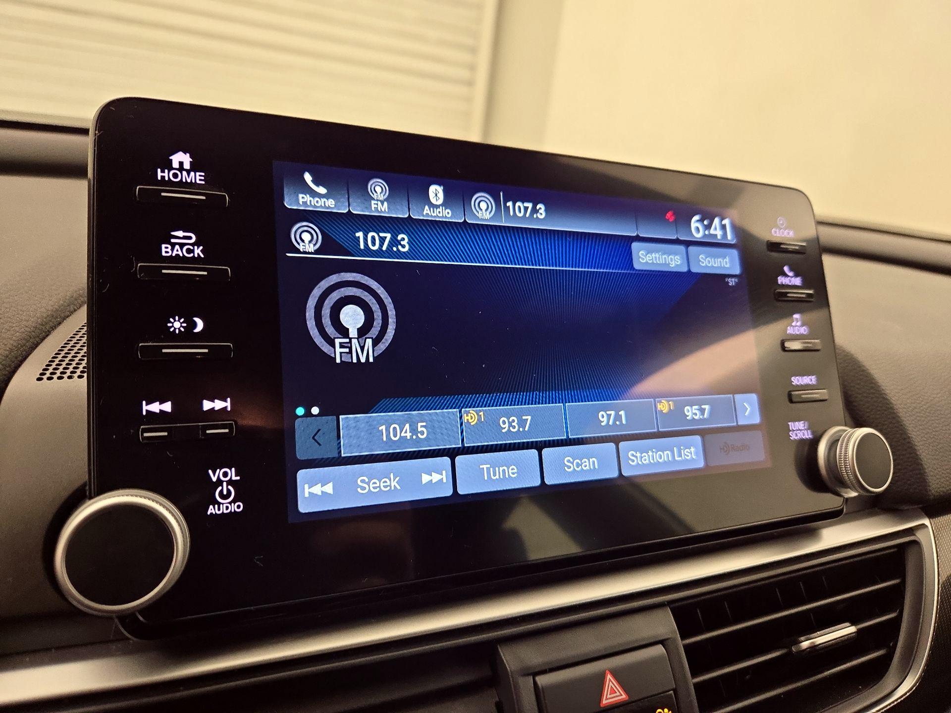 Thumbnail: 2022 Honda Accord - 15