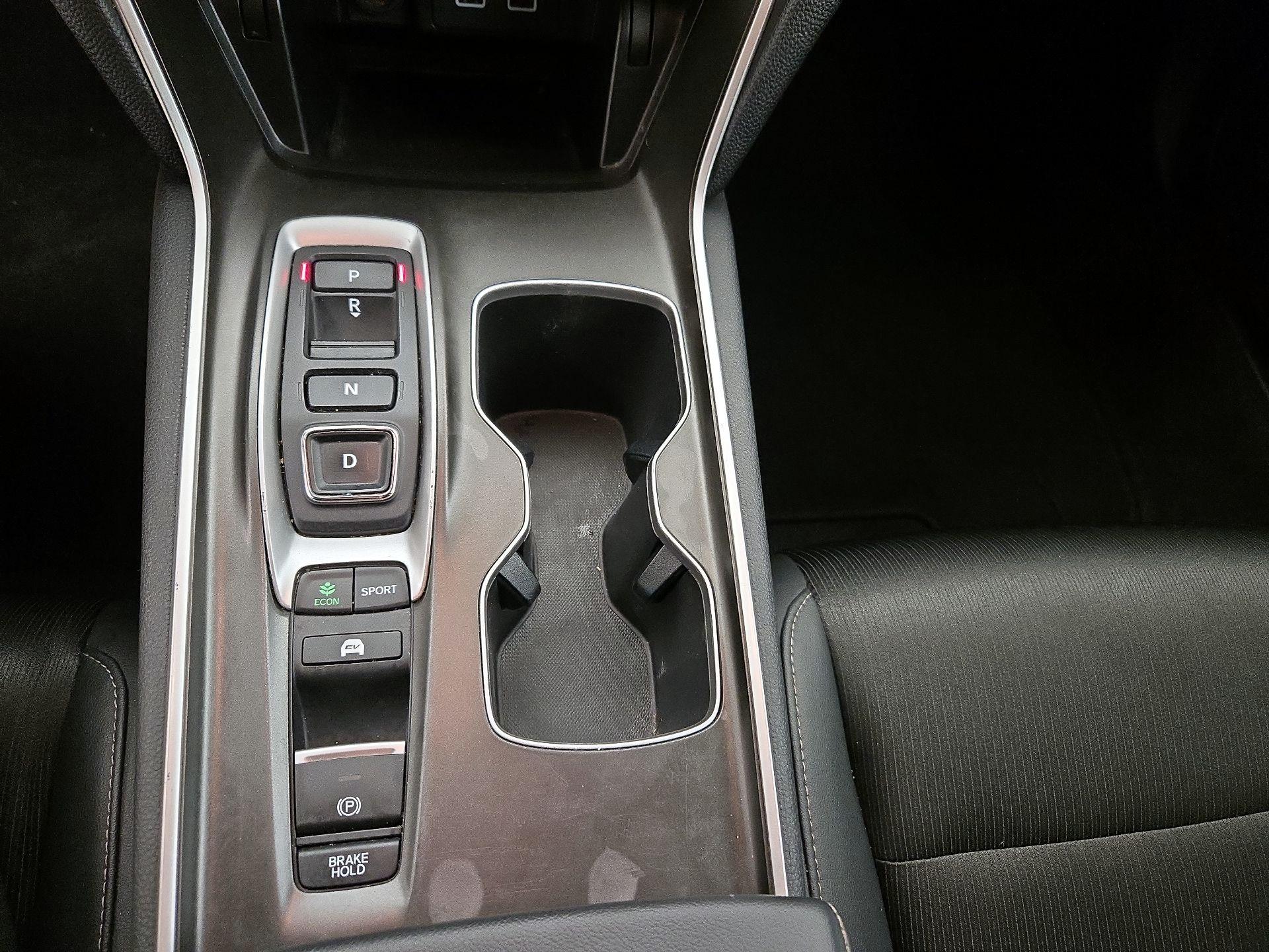 Thumbnail: 2022 Honda Accord - 17