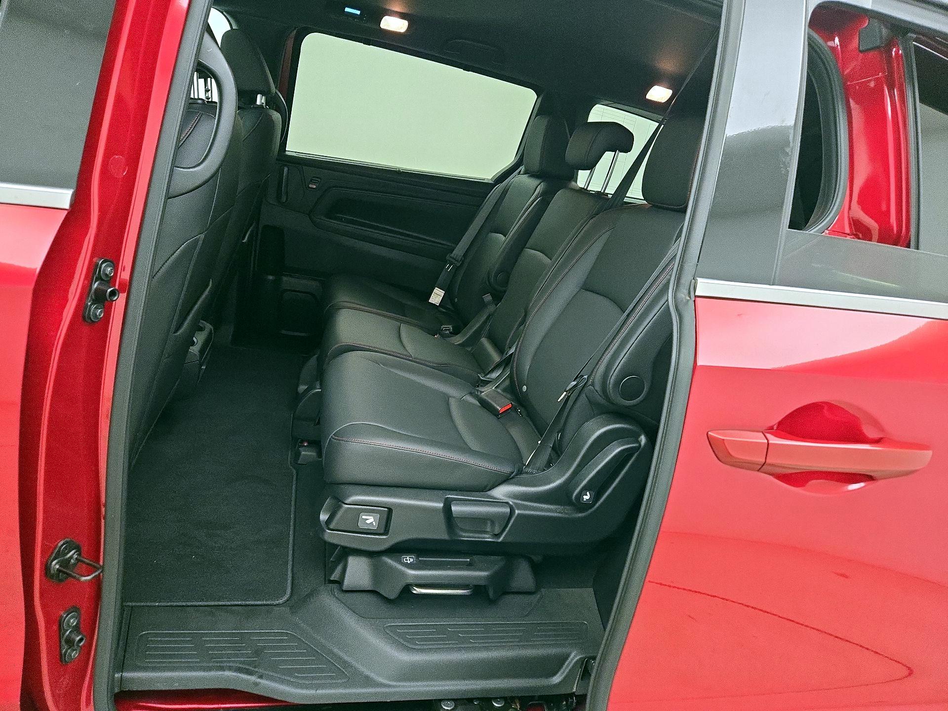 Thumbnail: 2024 Honda Odyssey - 20