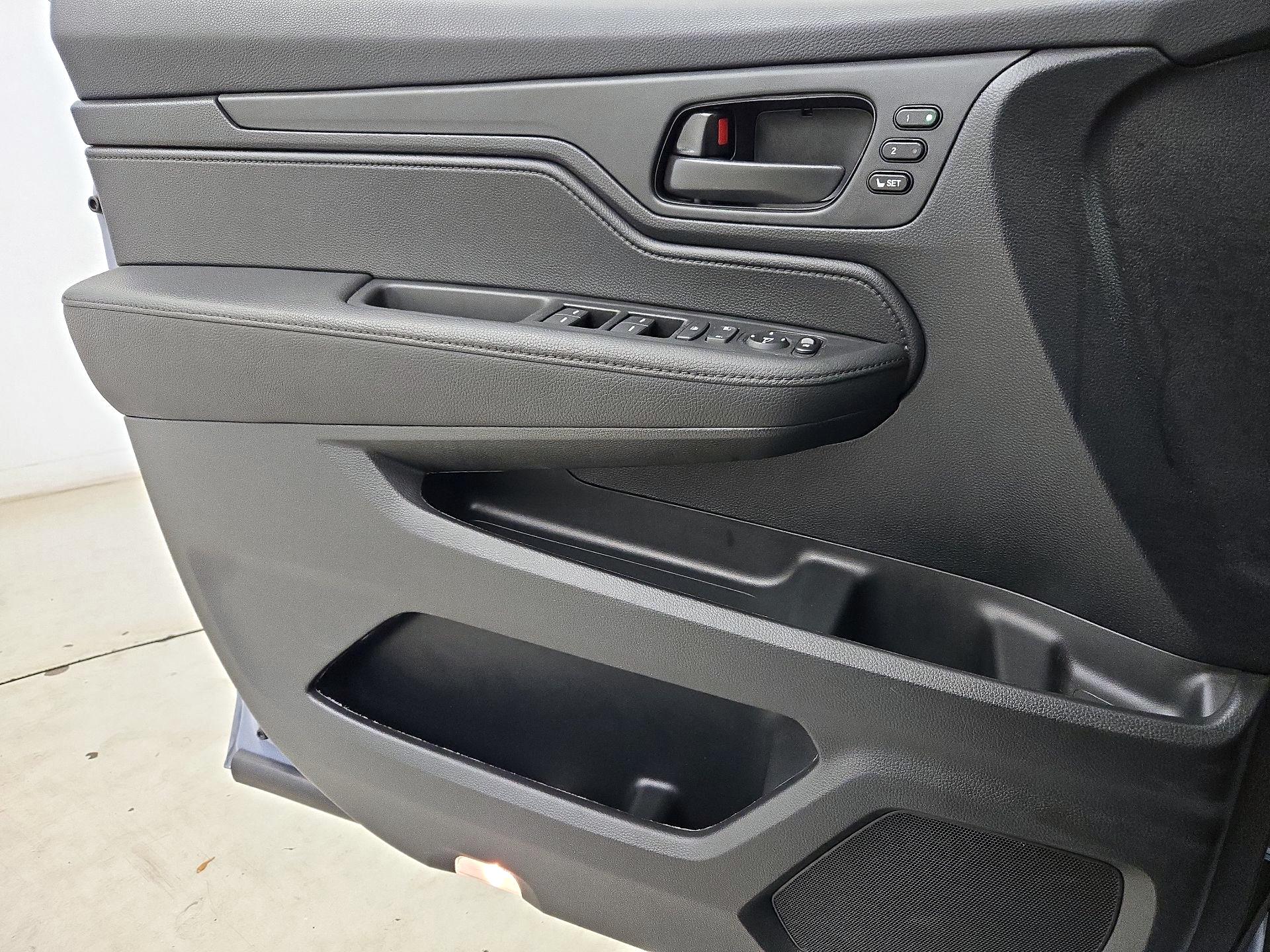 Thumbnail: 2024 Honda Odyssey - 12