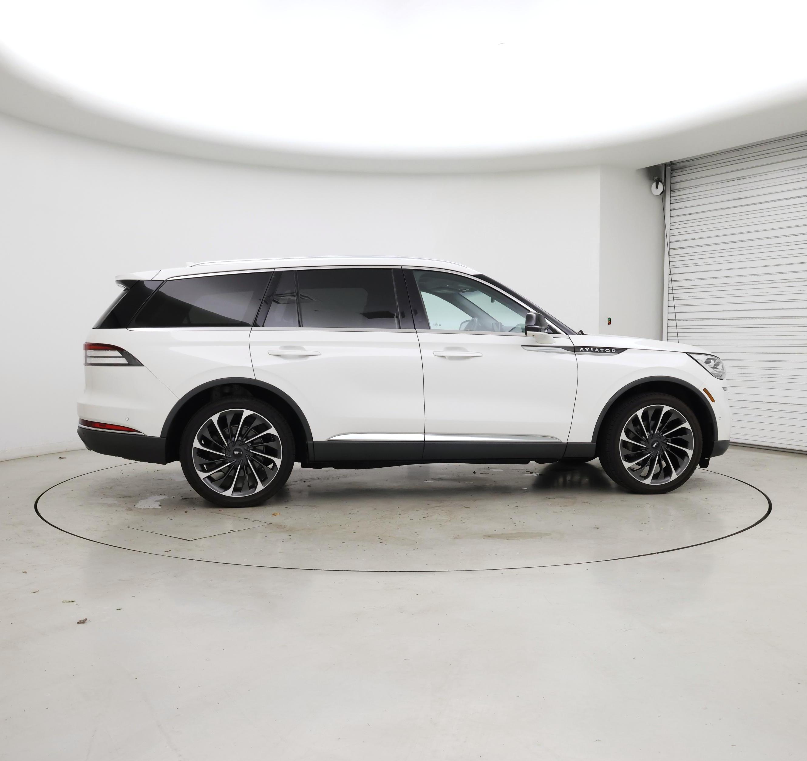 Thumbnail: 2020 Lincoln Aviator - 7