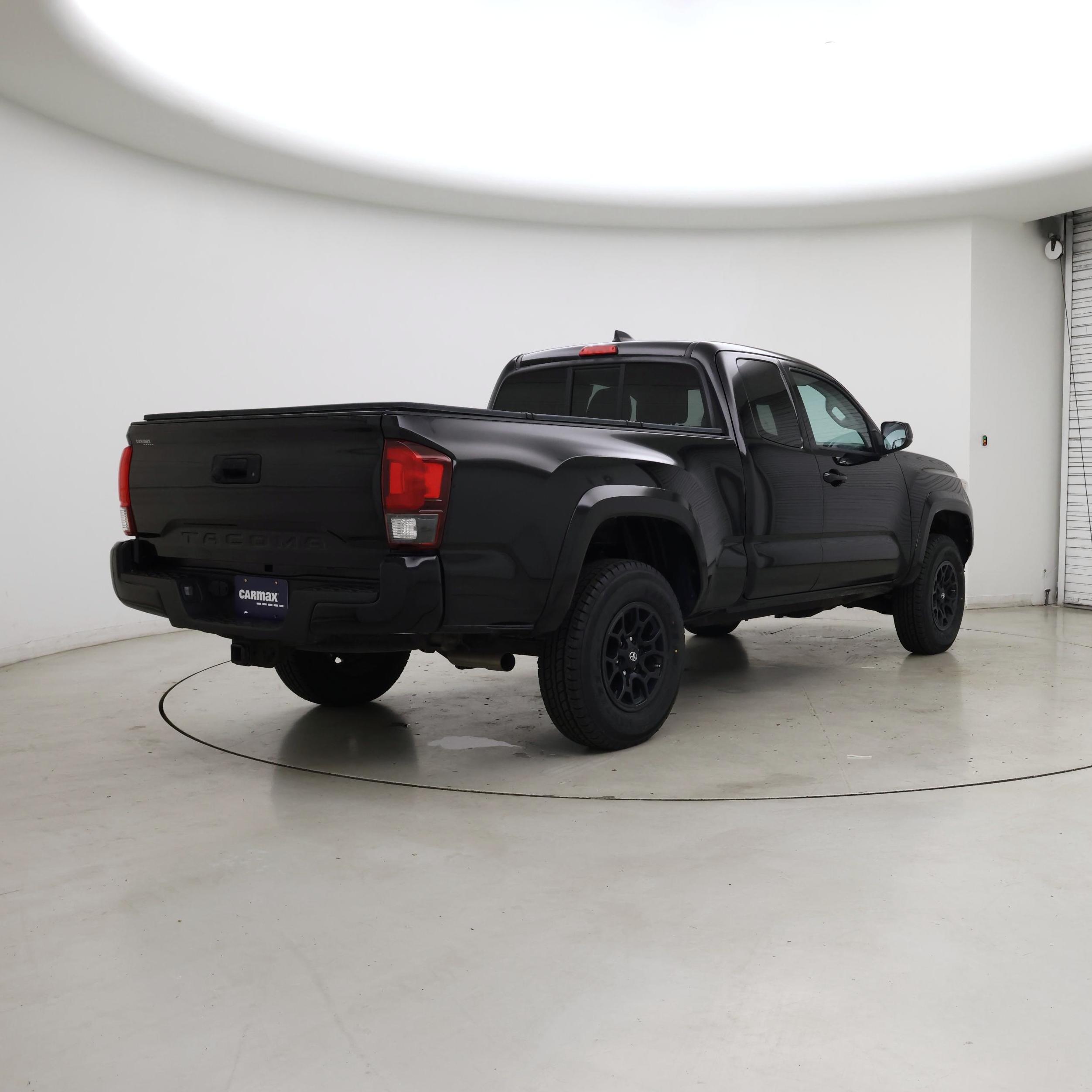 Thumbnail: 2021 Toyota Tacoma - 8