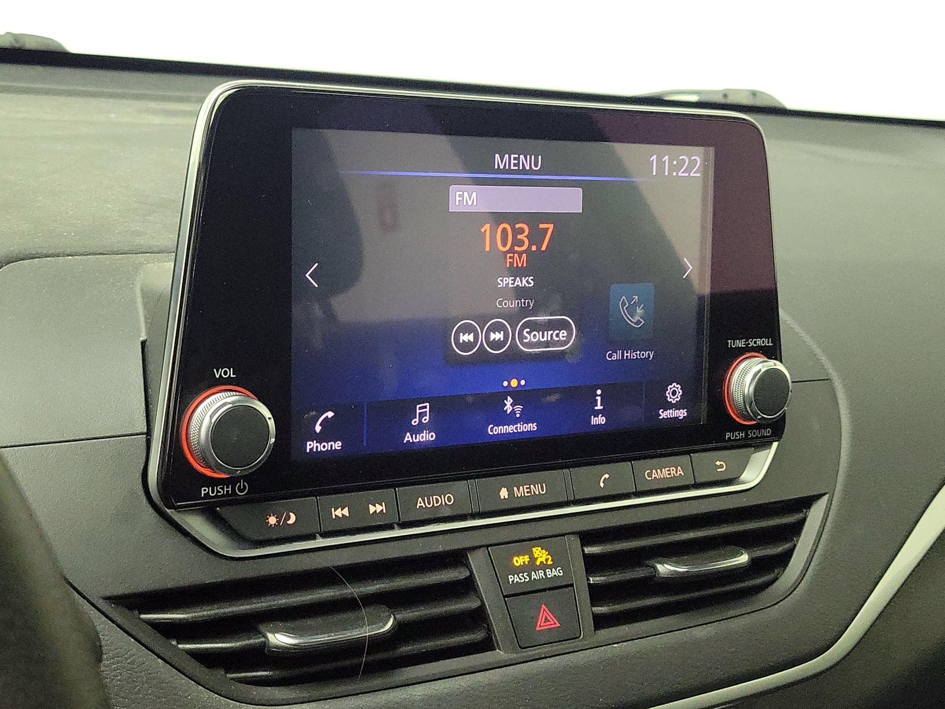 Thumbnail: 2022 Nissan Altima - 15