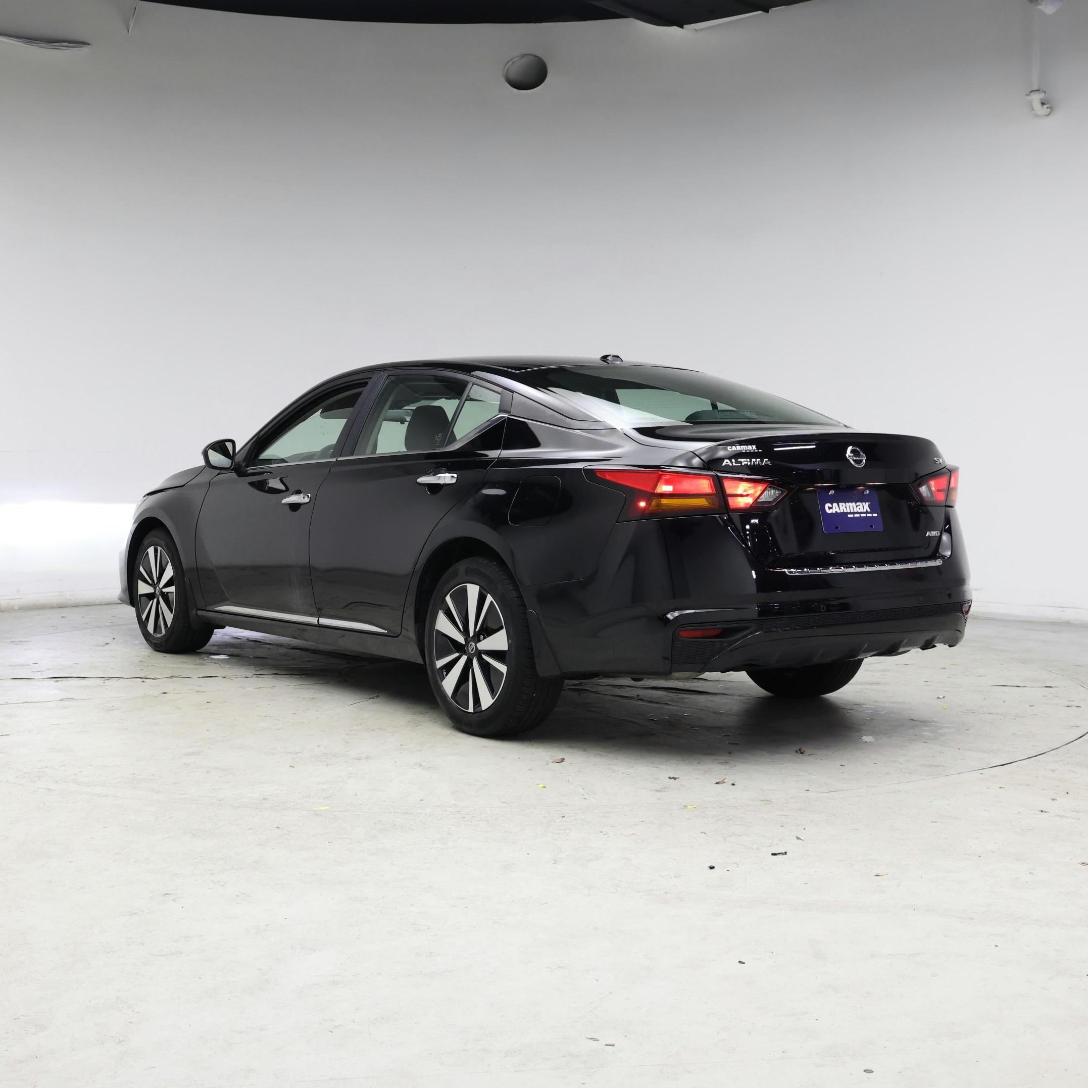 Thumbnail: 2022 Nissan Altima - 2