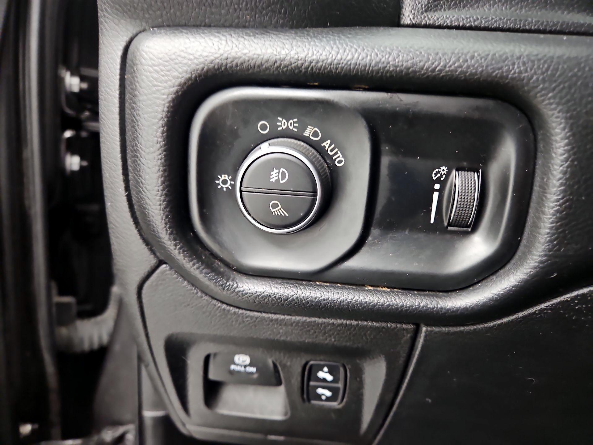 Thumbnail: 2022 RAM 1500 - 13