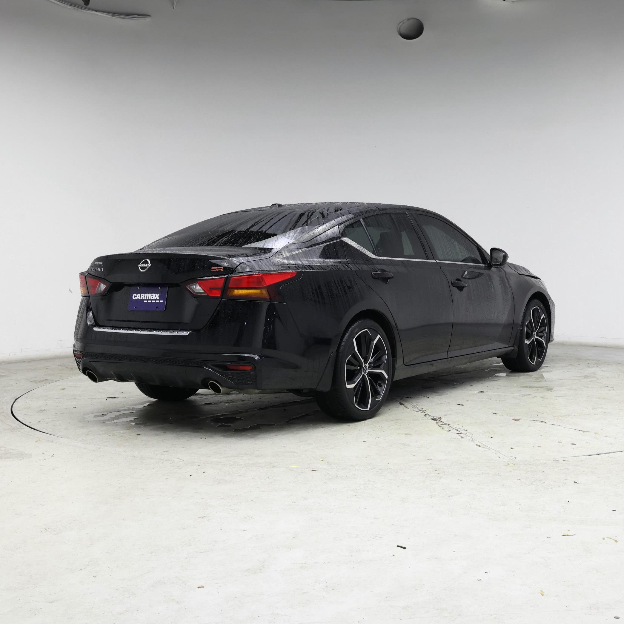 Thumbnail: 2023 Nissan Altima - 8