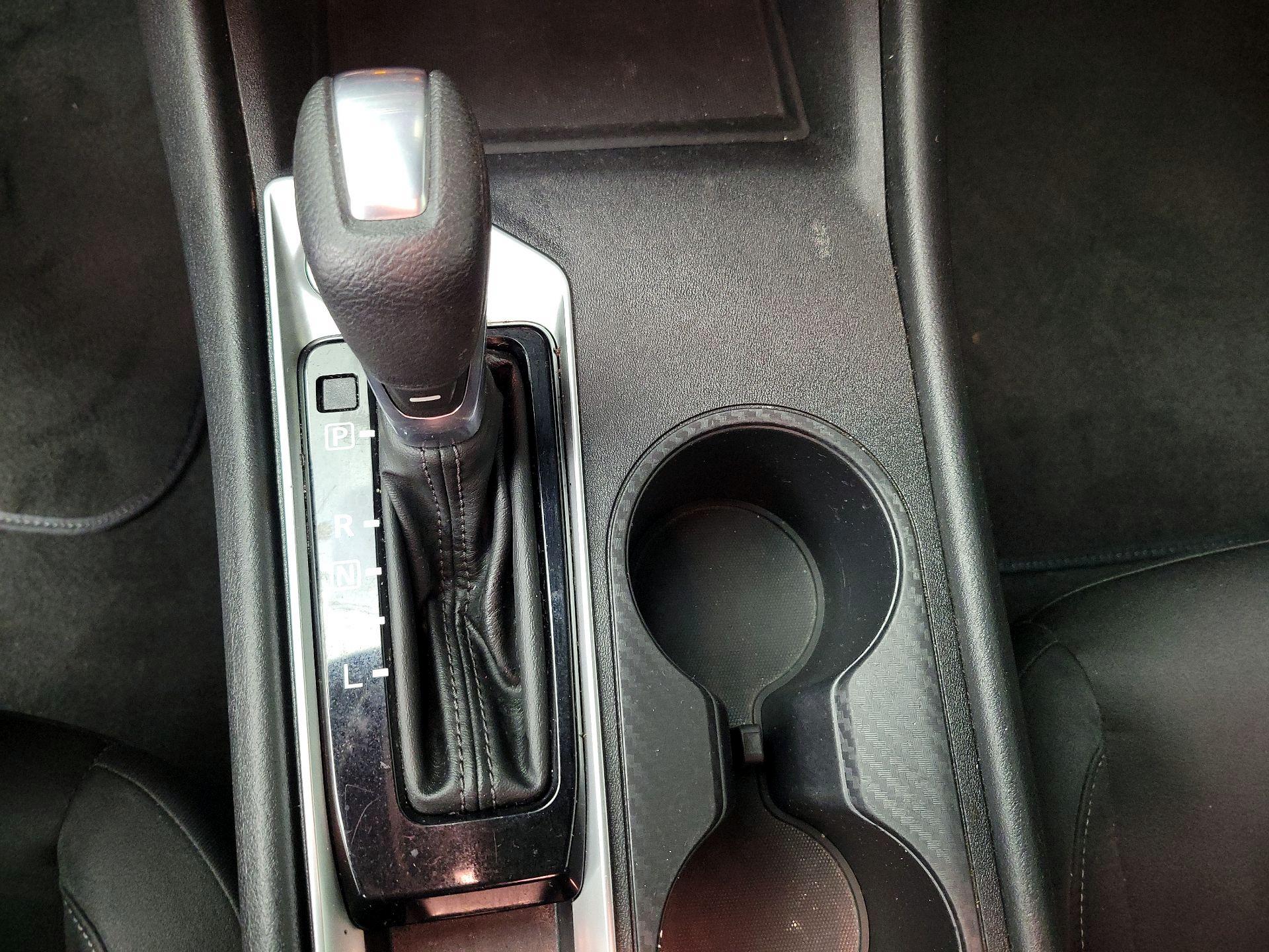 Thumbnail: 2022 Nissan Altima - 17