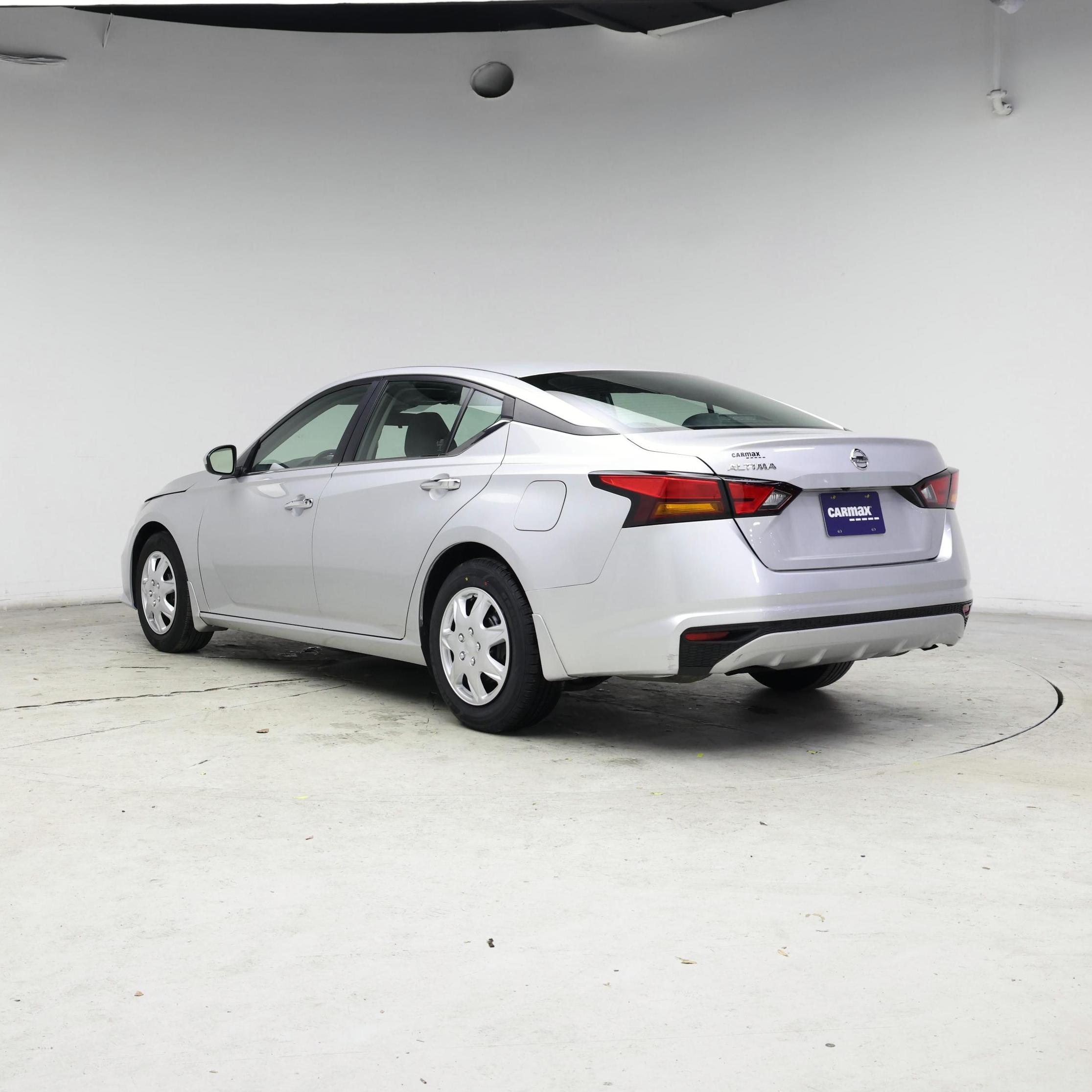 Thumbnail: 2022 Nissan Altima - 2