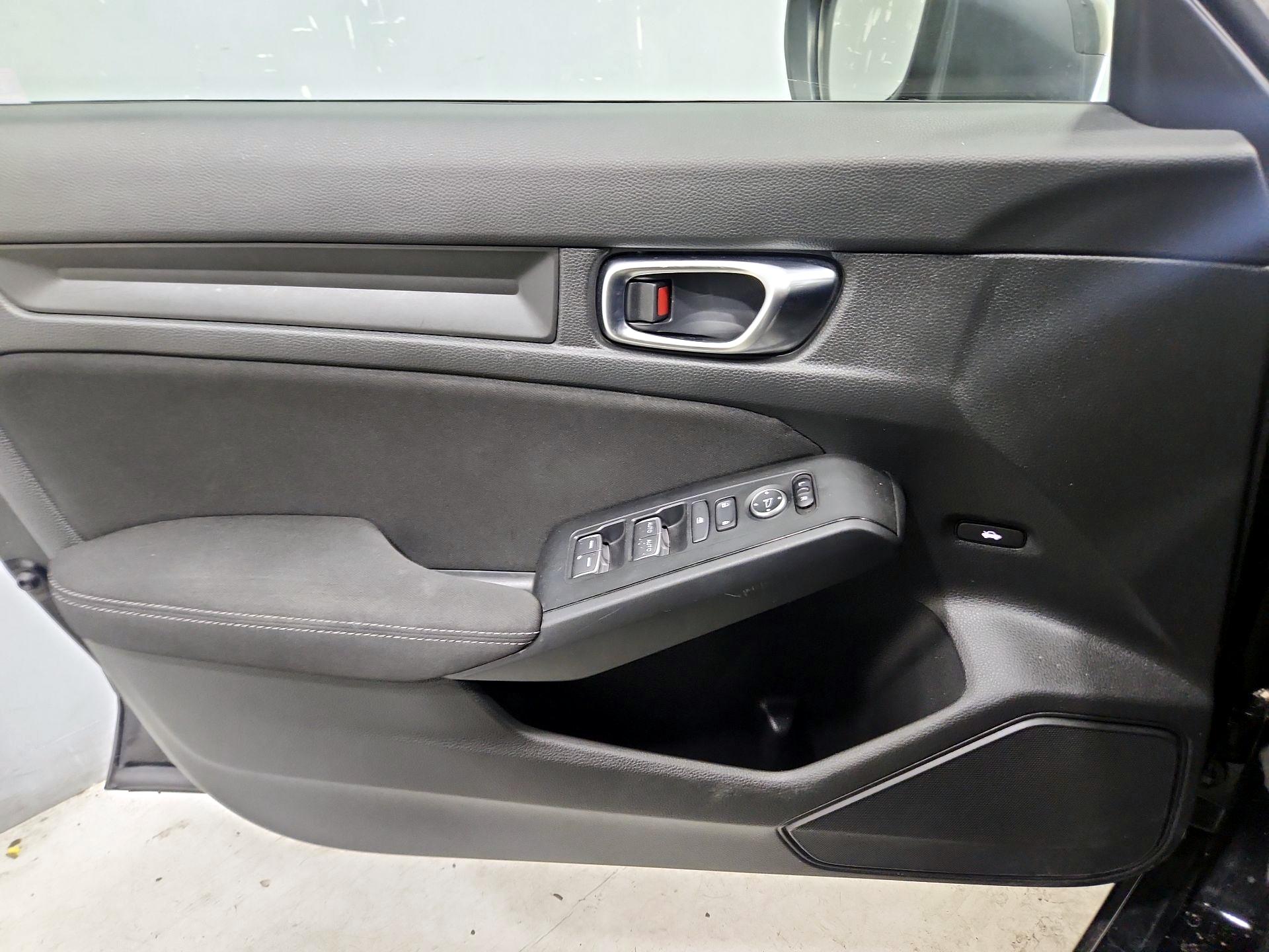 Thumbnail: 2022 Honda Civic - 12