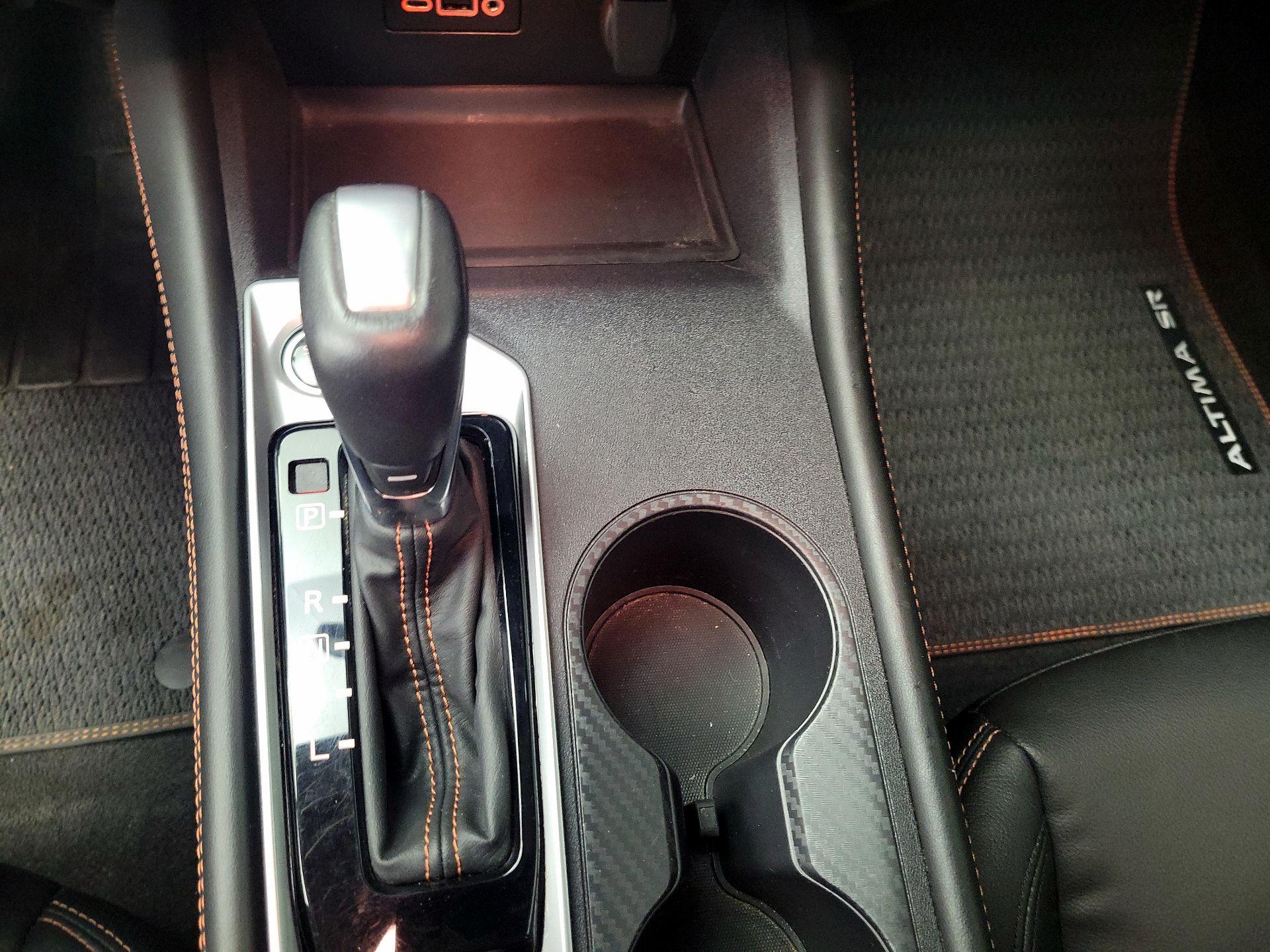 Thumbnail: 2022 Nissan Altima - 17