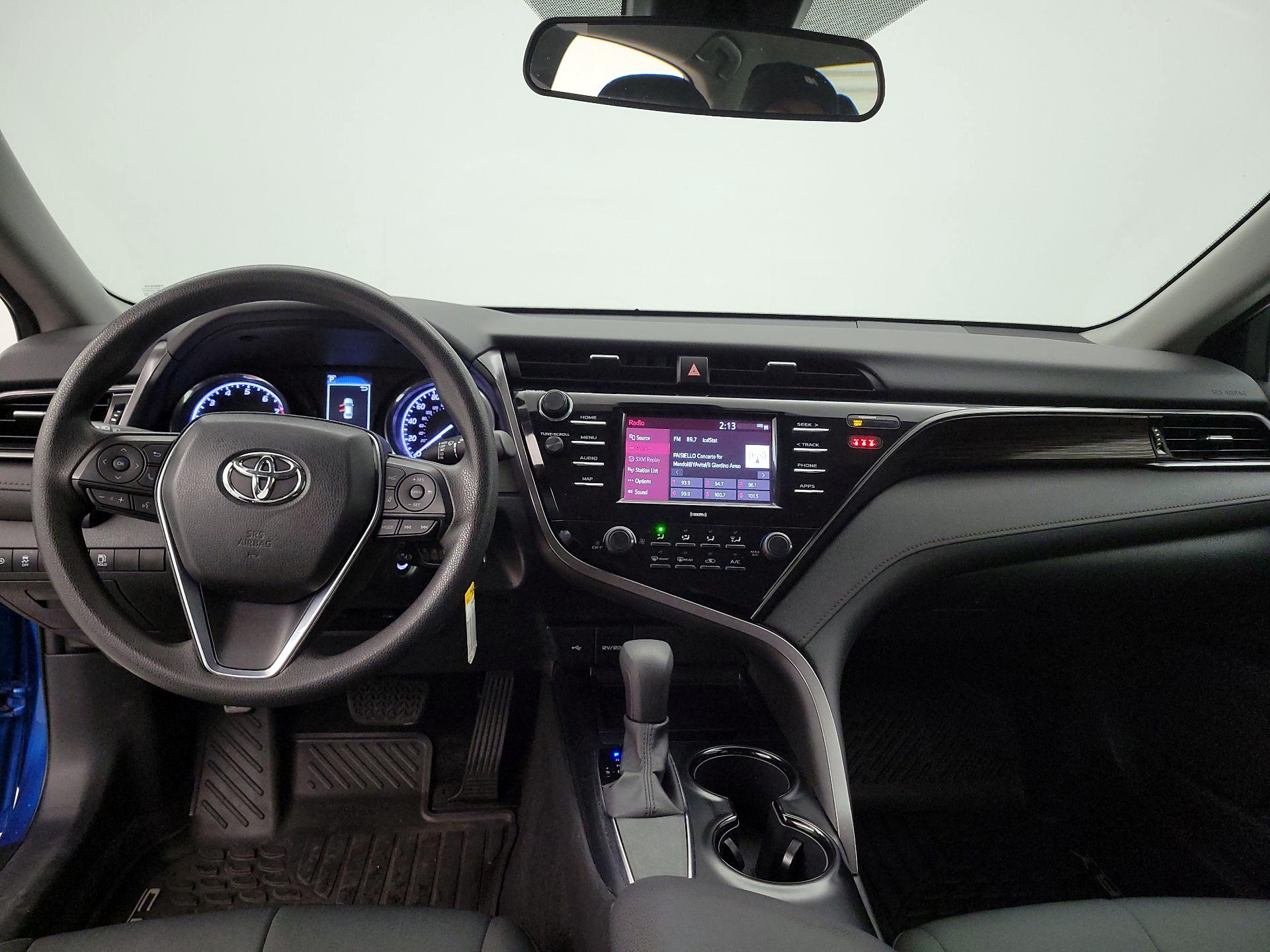 Thumbnail: 2020 Toyota Camry - 9