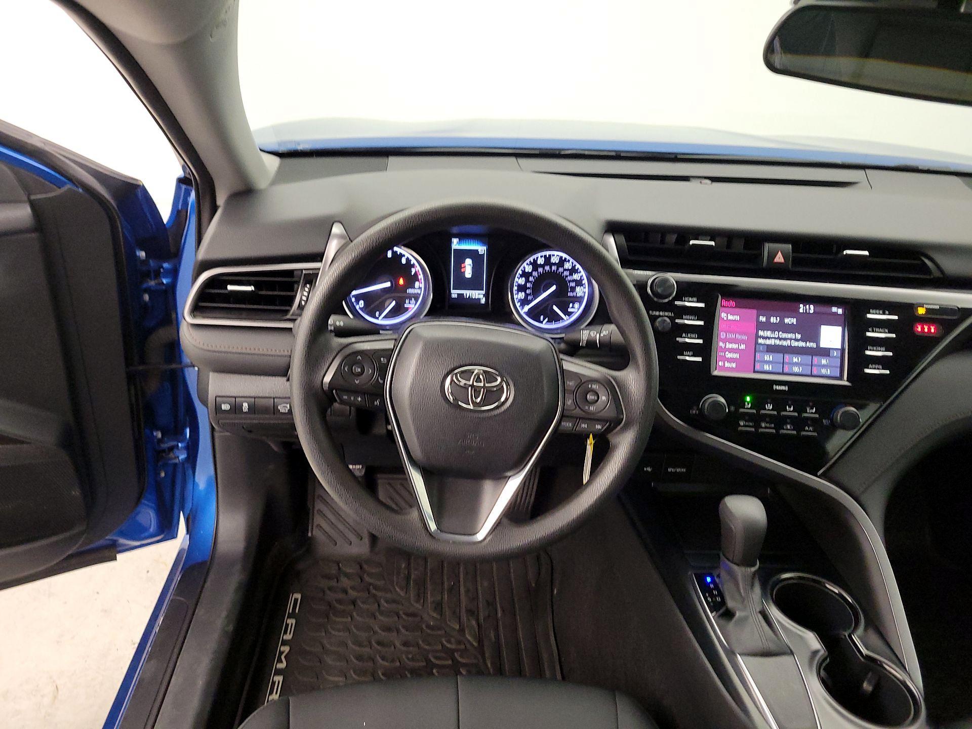 Thumbnail: 2020 Toyota Camry - 10