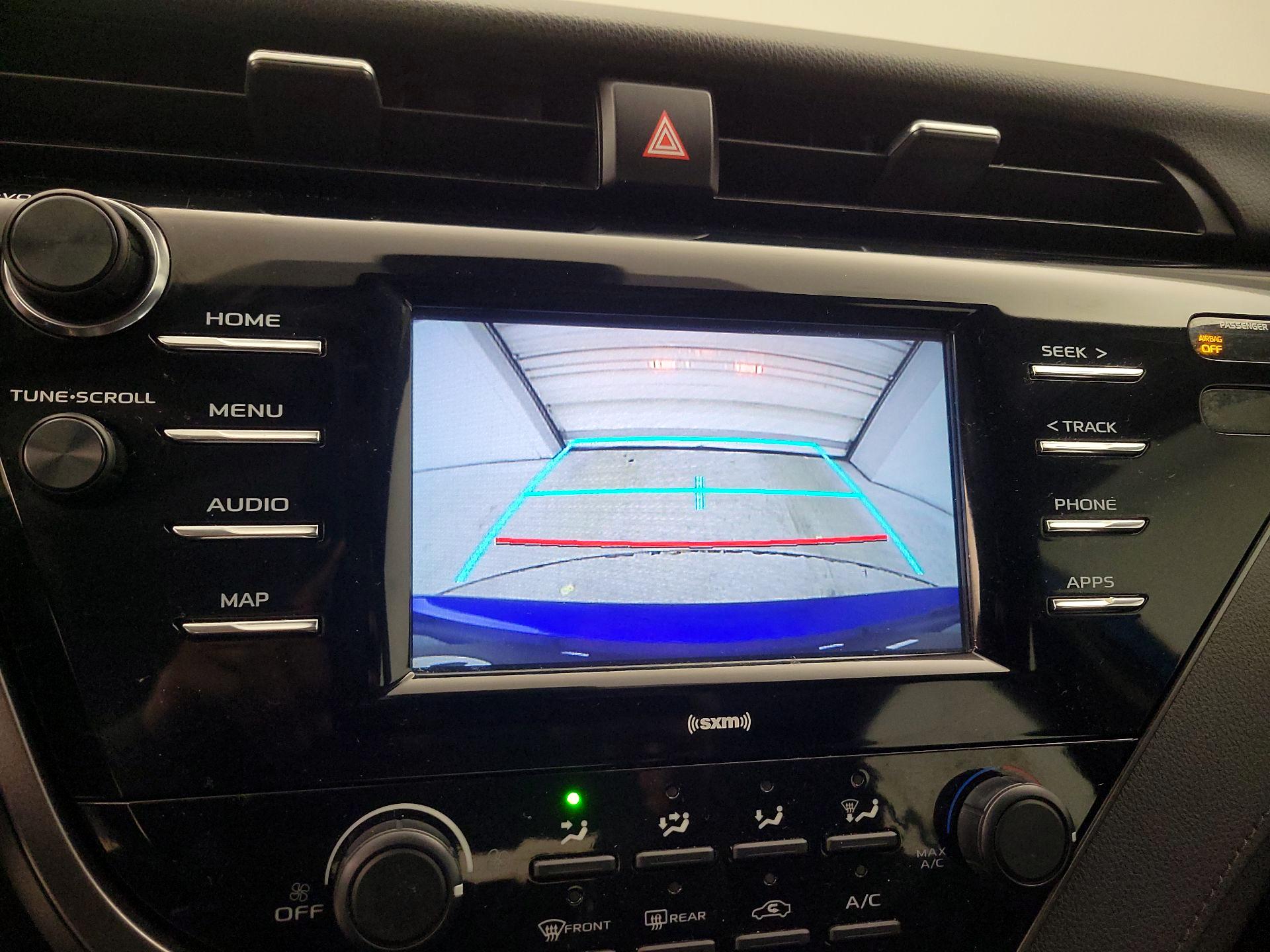 Thumbnail: 2020 Toyota Camry - 14