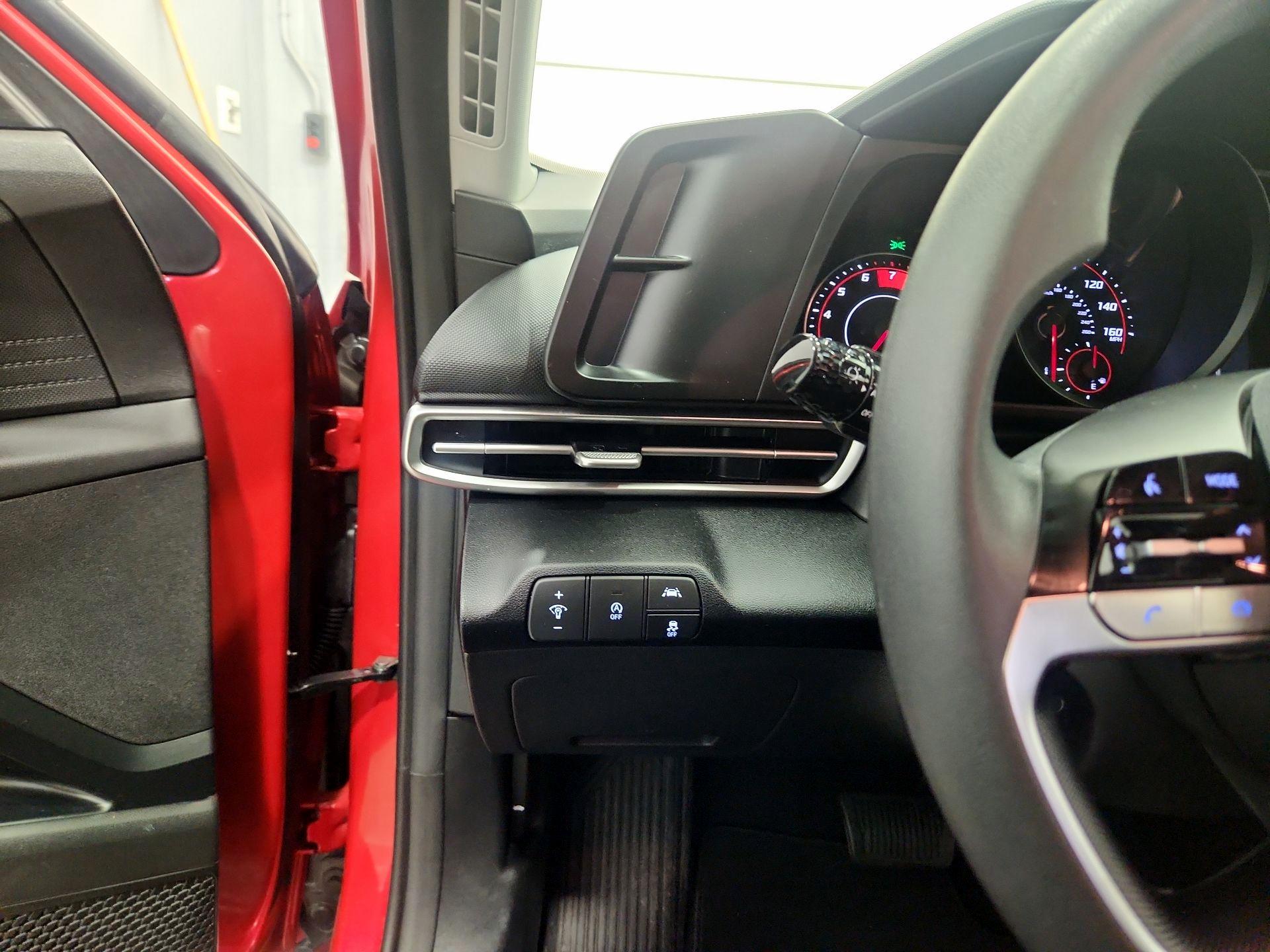 Thumbnail: 2022 Hyundai Elantra - 13