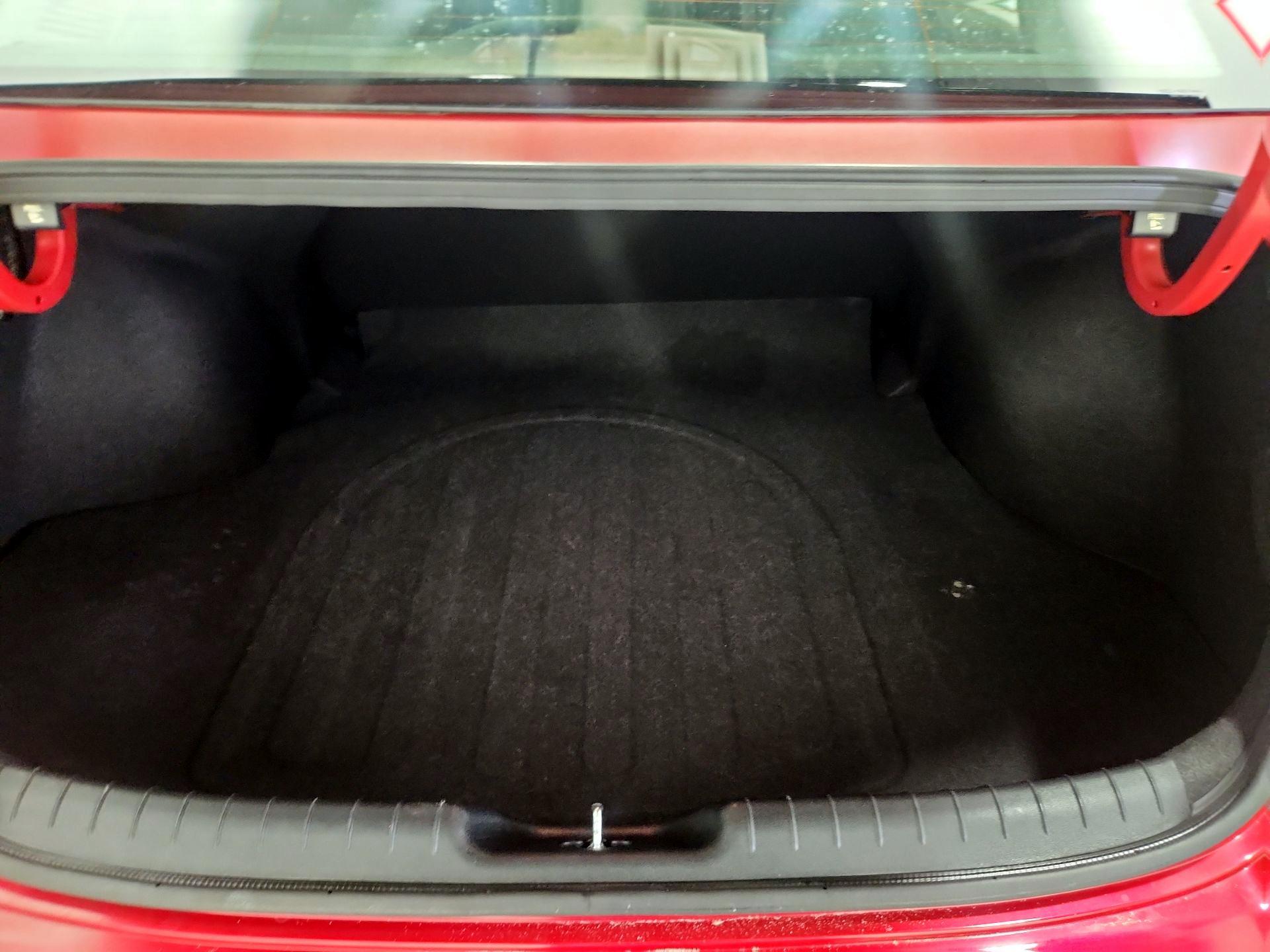 Thumbnail: 2022 Hyundai Elantra - 20