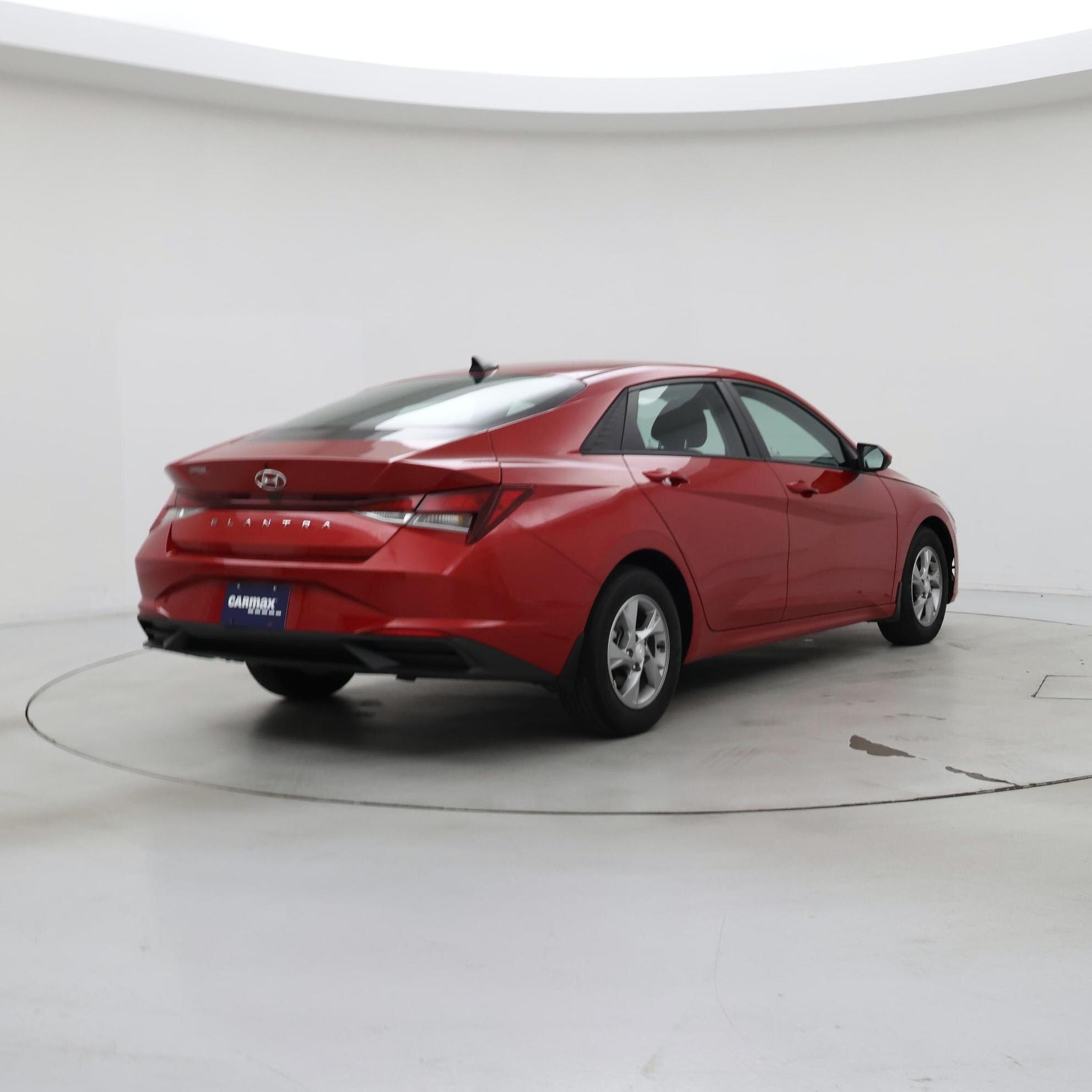 Thumbnail: 2022 Hyundai Elantra - 8