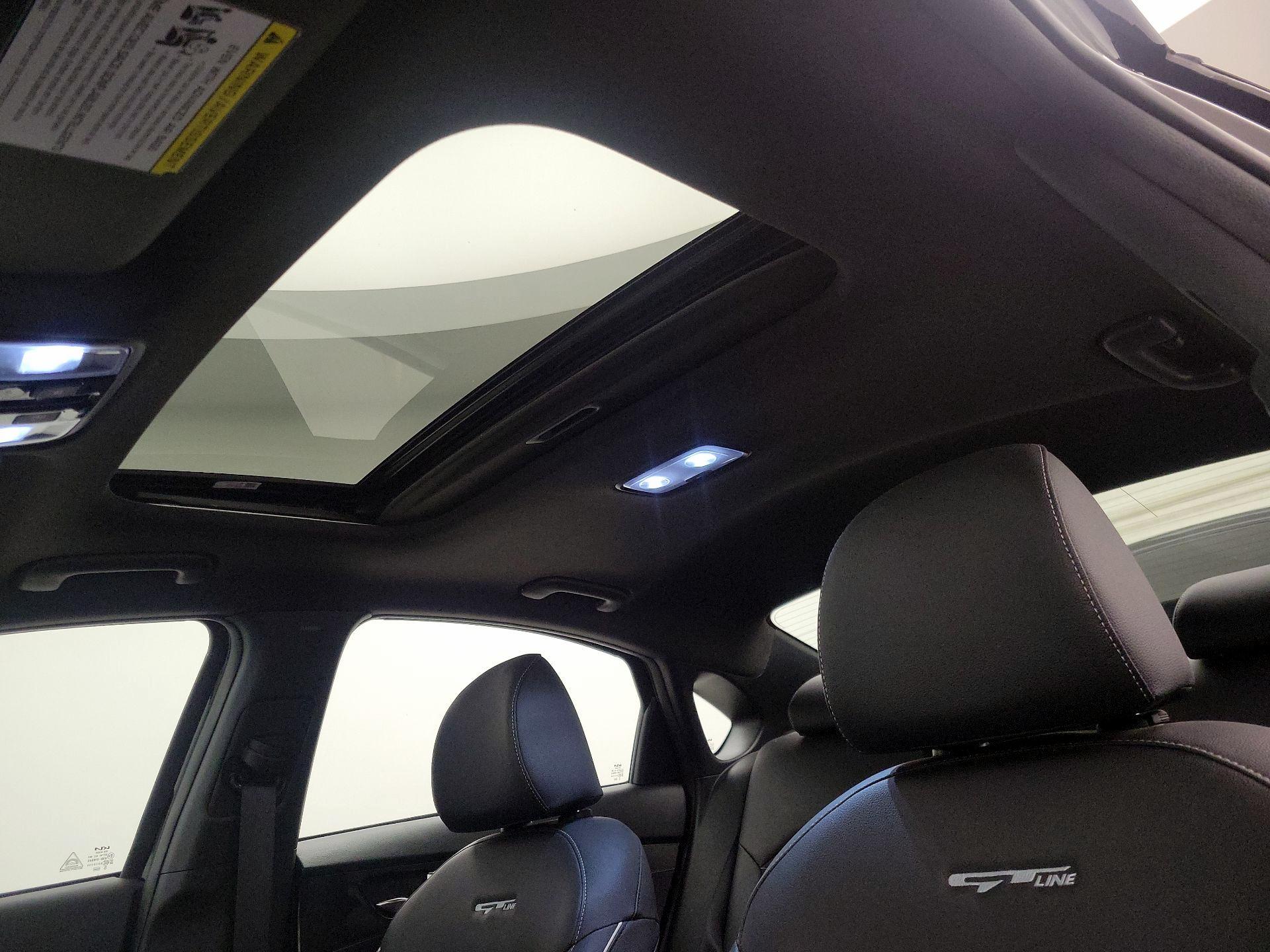 Thumbnail: 2022 Kia Forte - 19