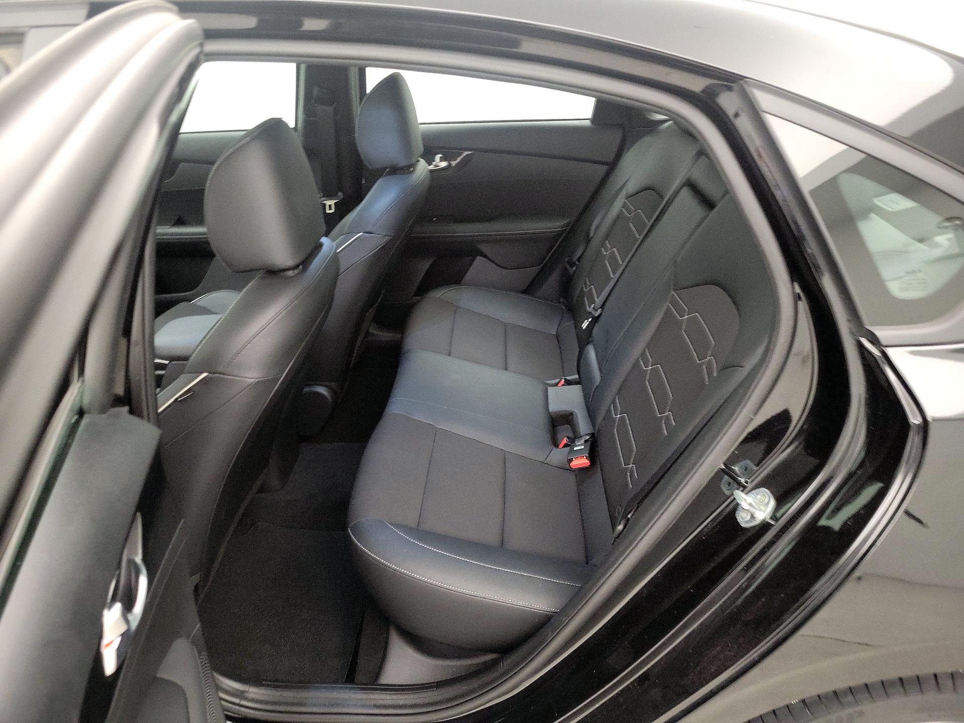 Thumbnail: 2022 Kia Forte - 20