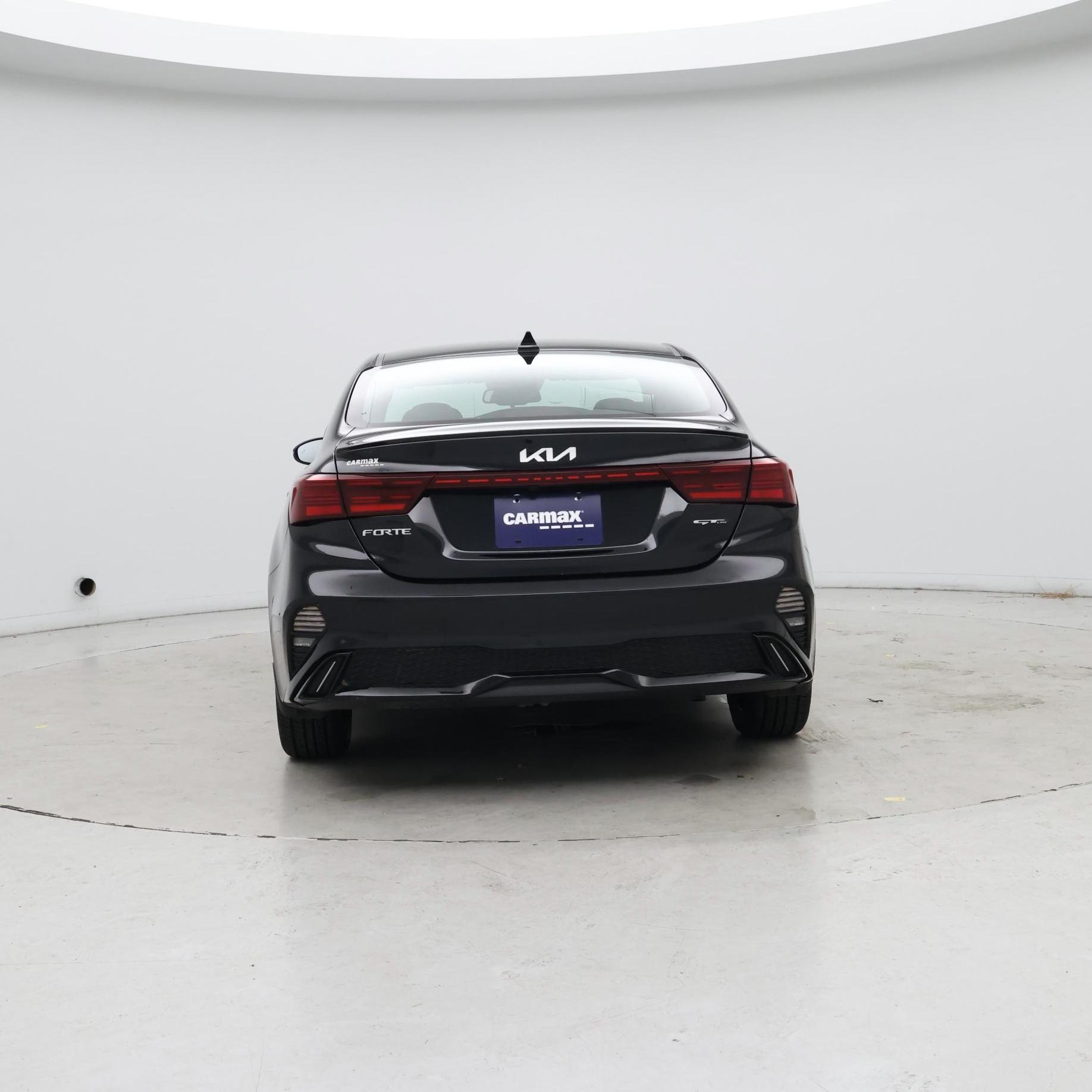 Thumbnail: 2022 Kia Forte - 6