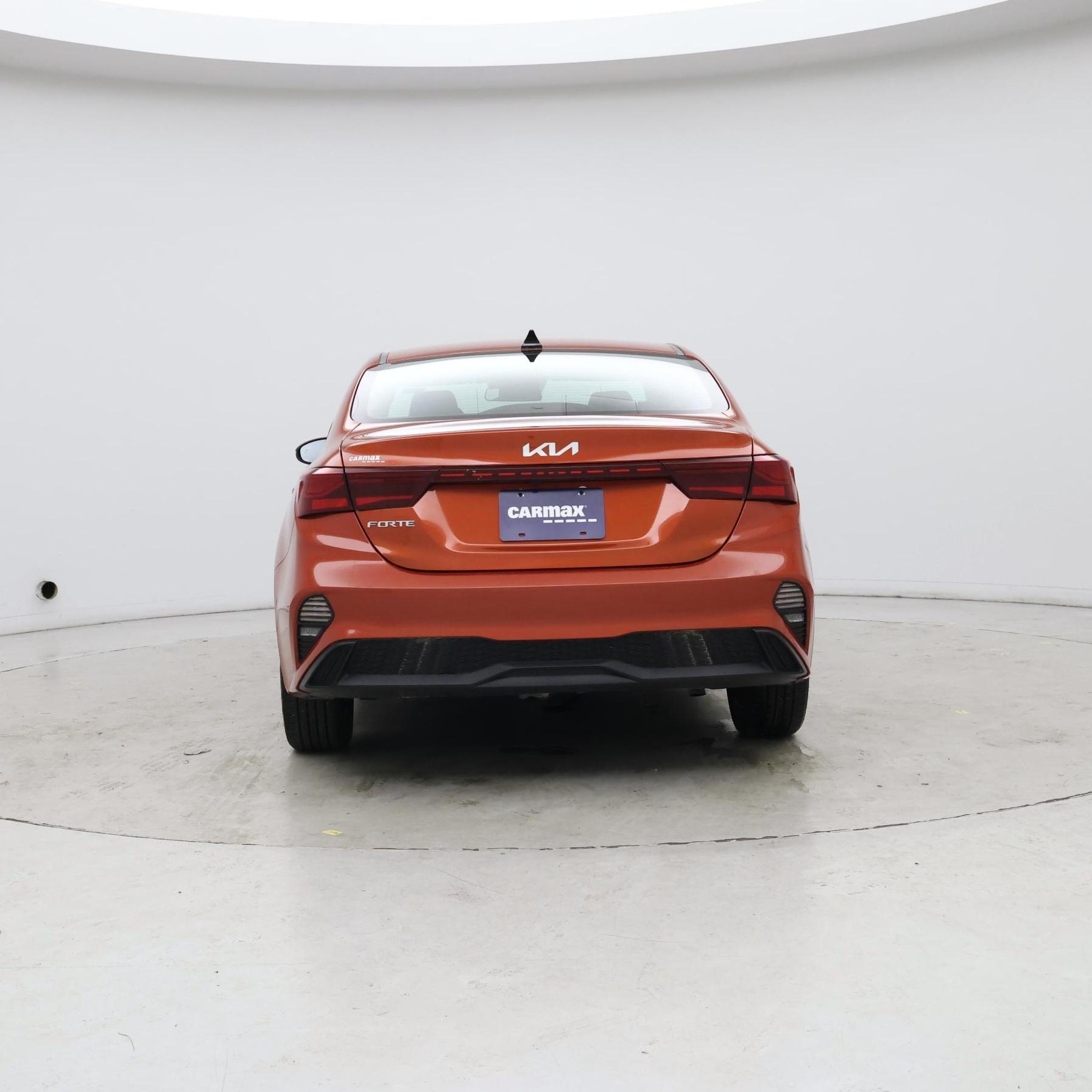 Thumbnail: 2022 Kia Forte - 6