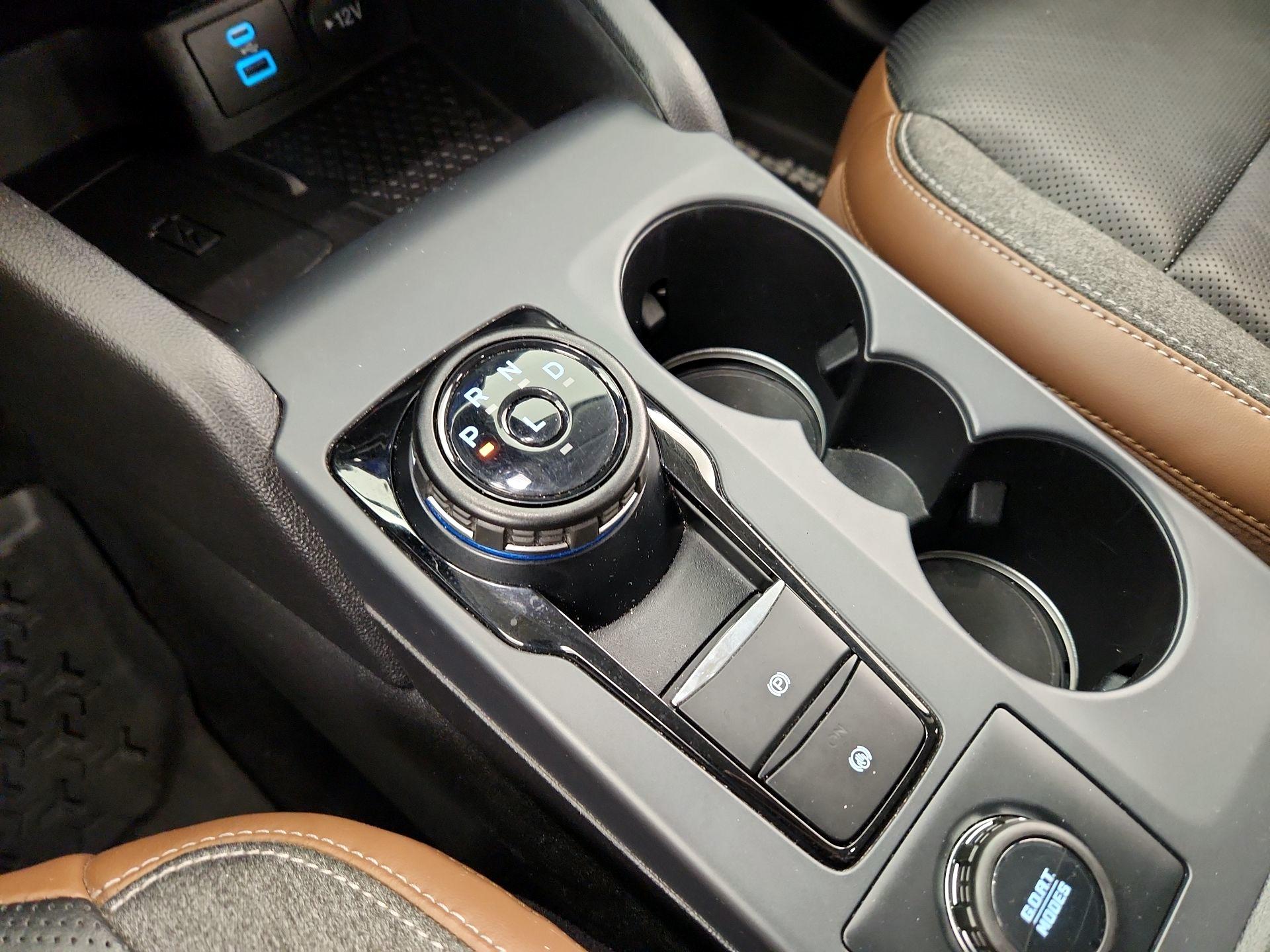 Thumbnail: 2021 Ford Bronco Sport - 17