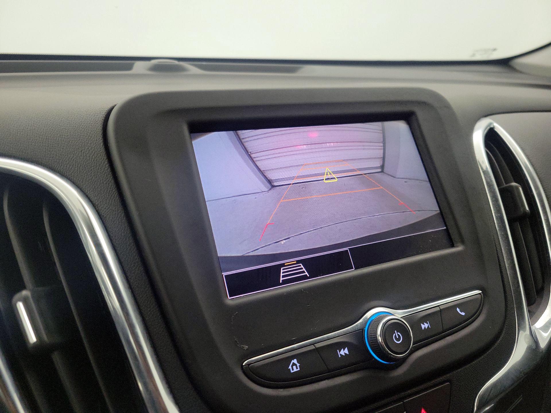 Thumbnail: 2022 Chevrolet Equinox - 14