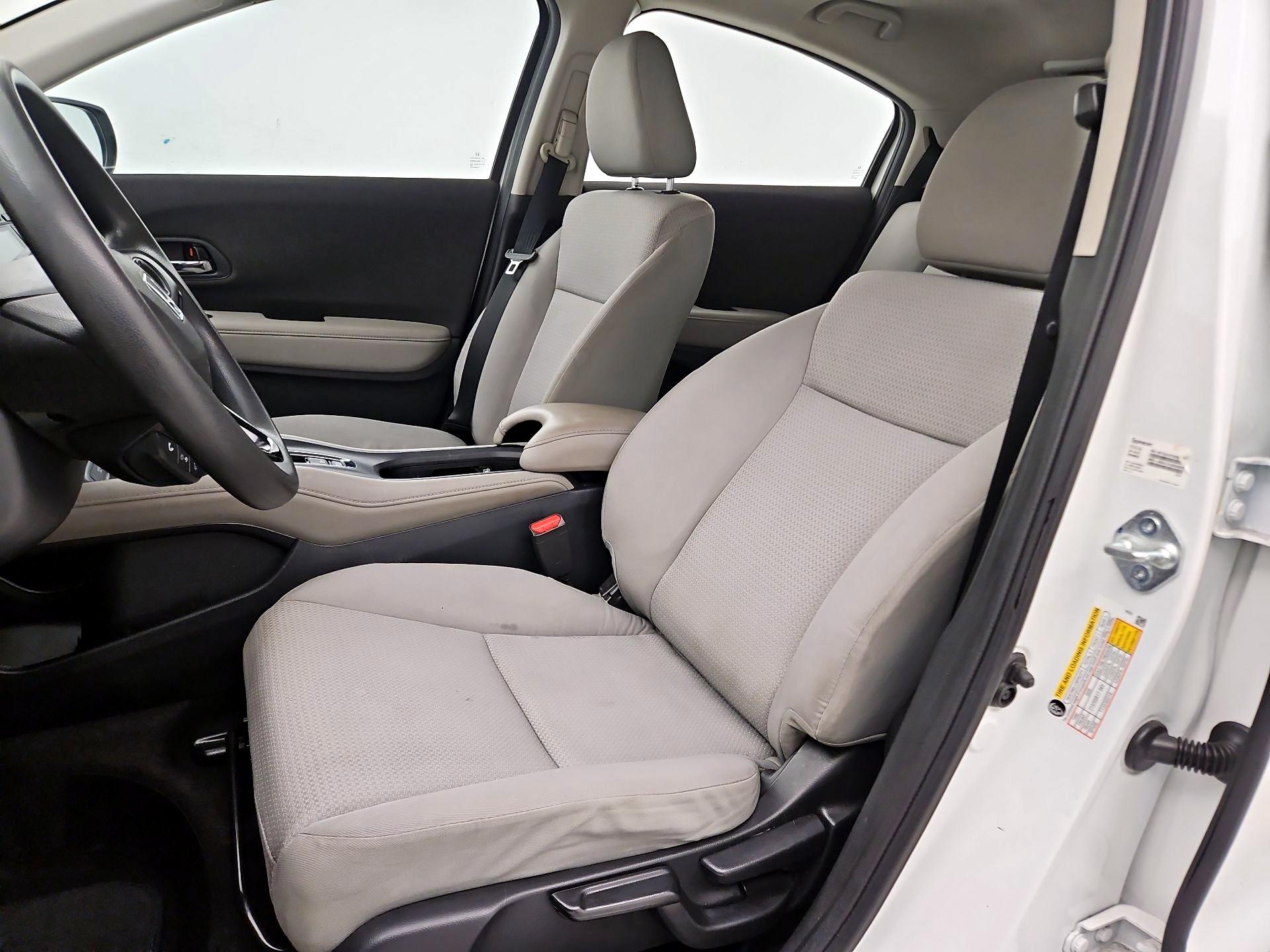 Thumbnail: 2022 Honda HR-V - 11