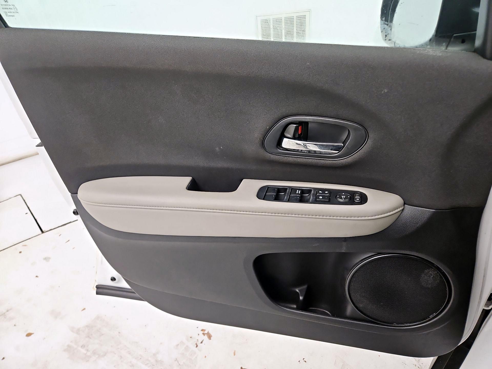 Thumbnail: 2022 Honda HR-V - 12