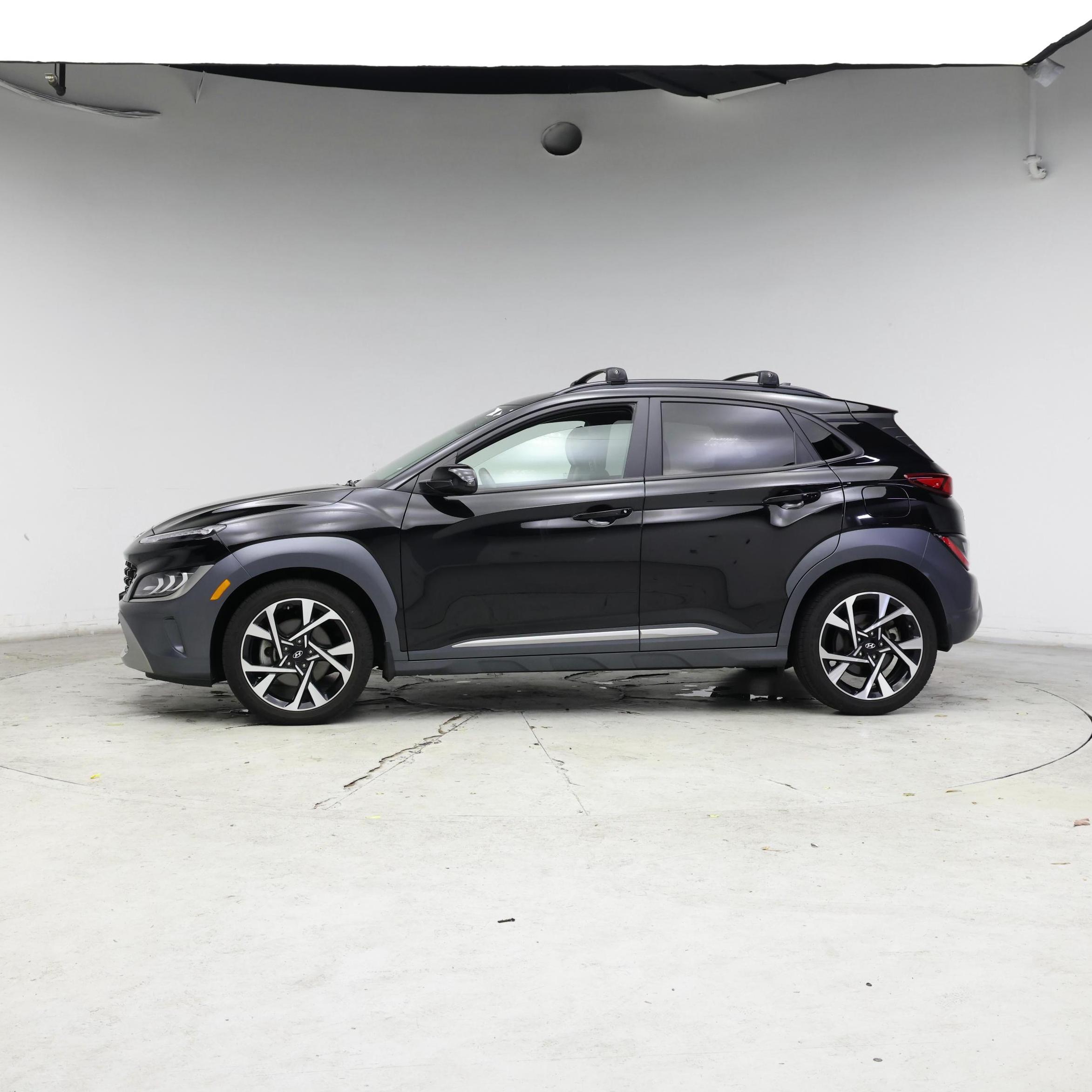 Thumbnail: 2022 Hyundai Kona - 3