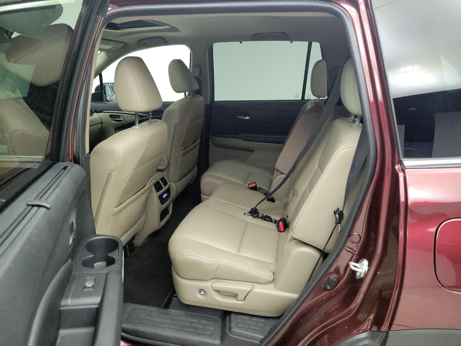 Thumbnail: 2022 Honda Pilot - 20