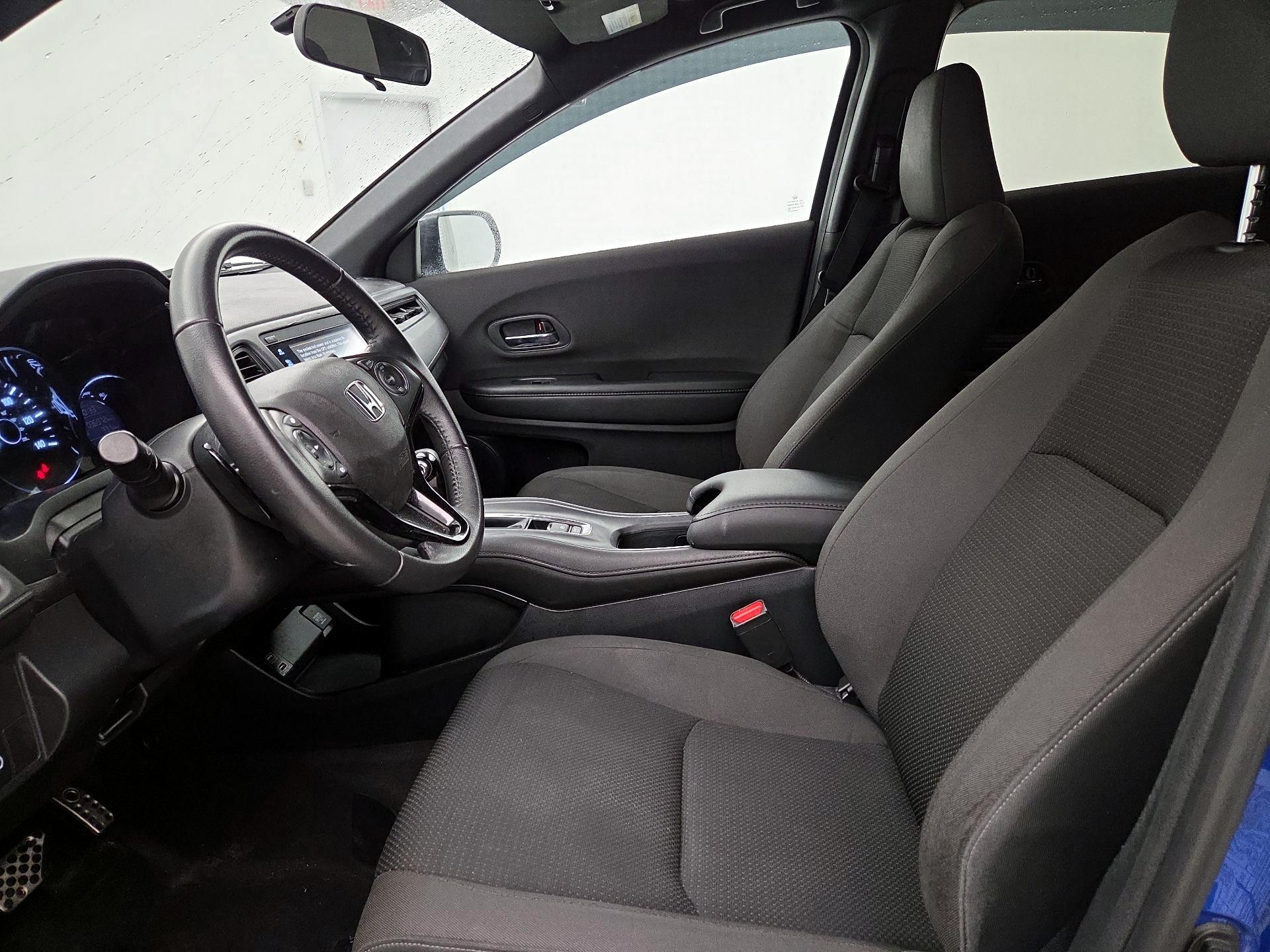 Thumbnail: 2022 Honda HR-V - 11