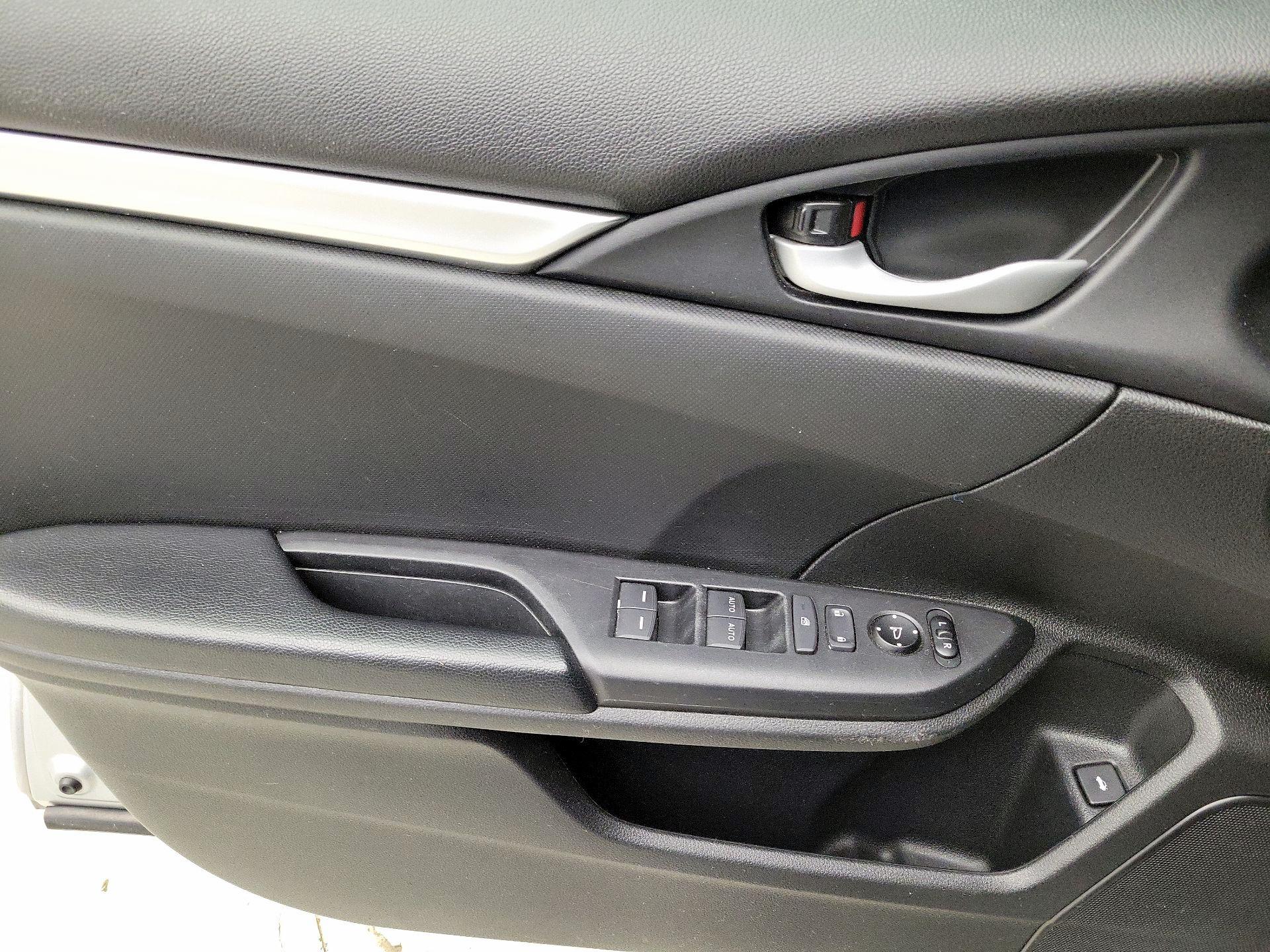 Thumbnail: 2020 Honda Civic - 12