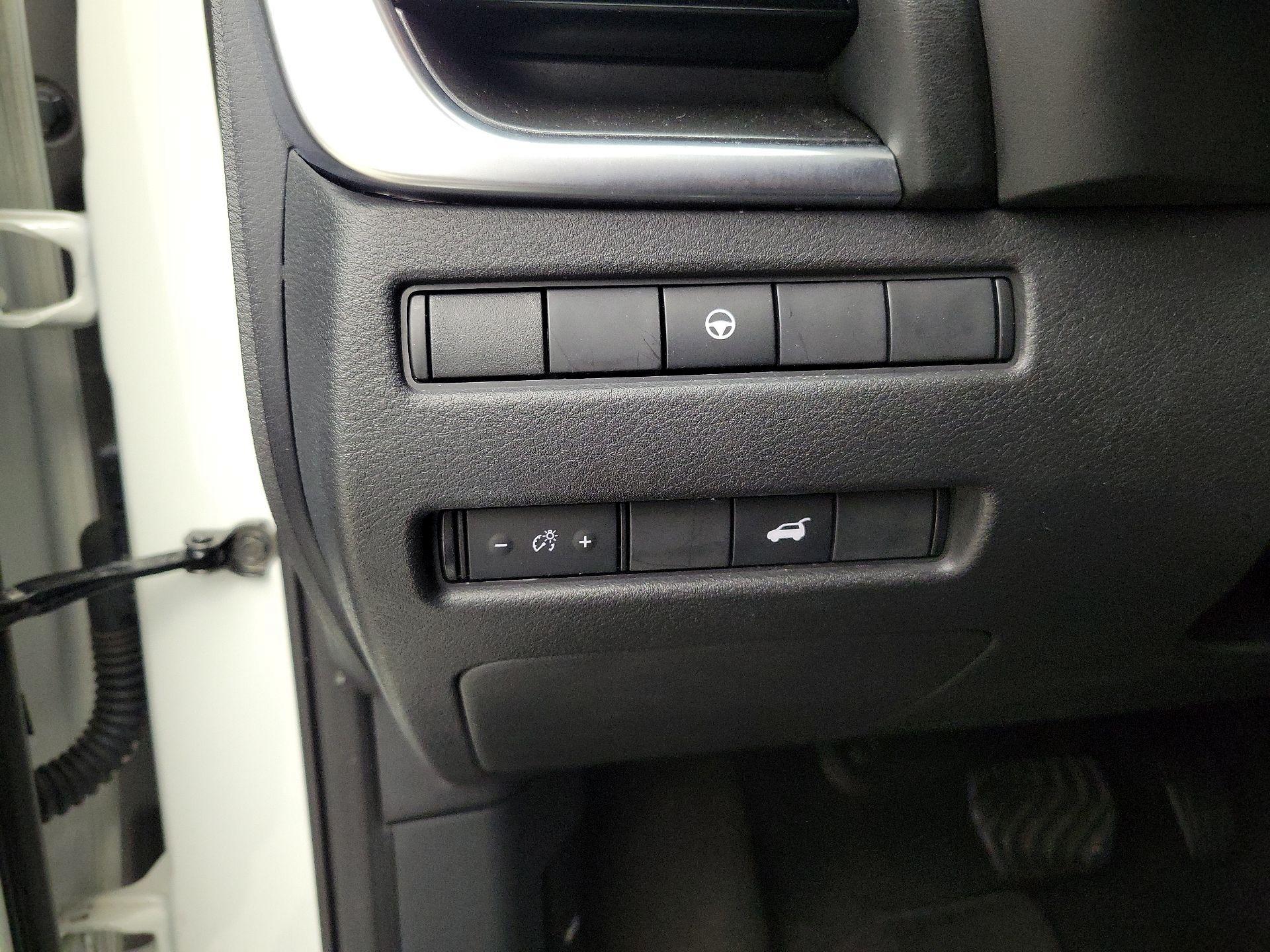 Thumbnail: 2022 Nissan Rogue - 13