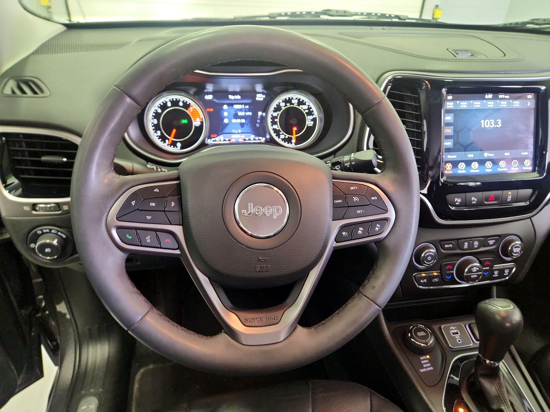 Thumbnail: 2021 Jeep Cherokee - 10