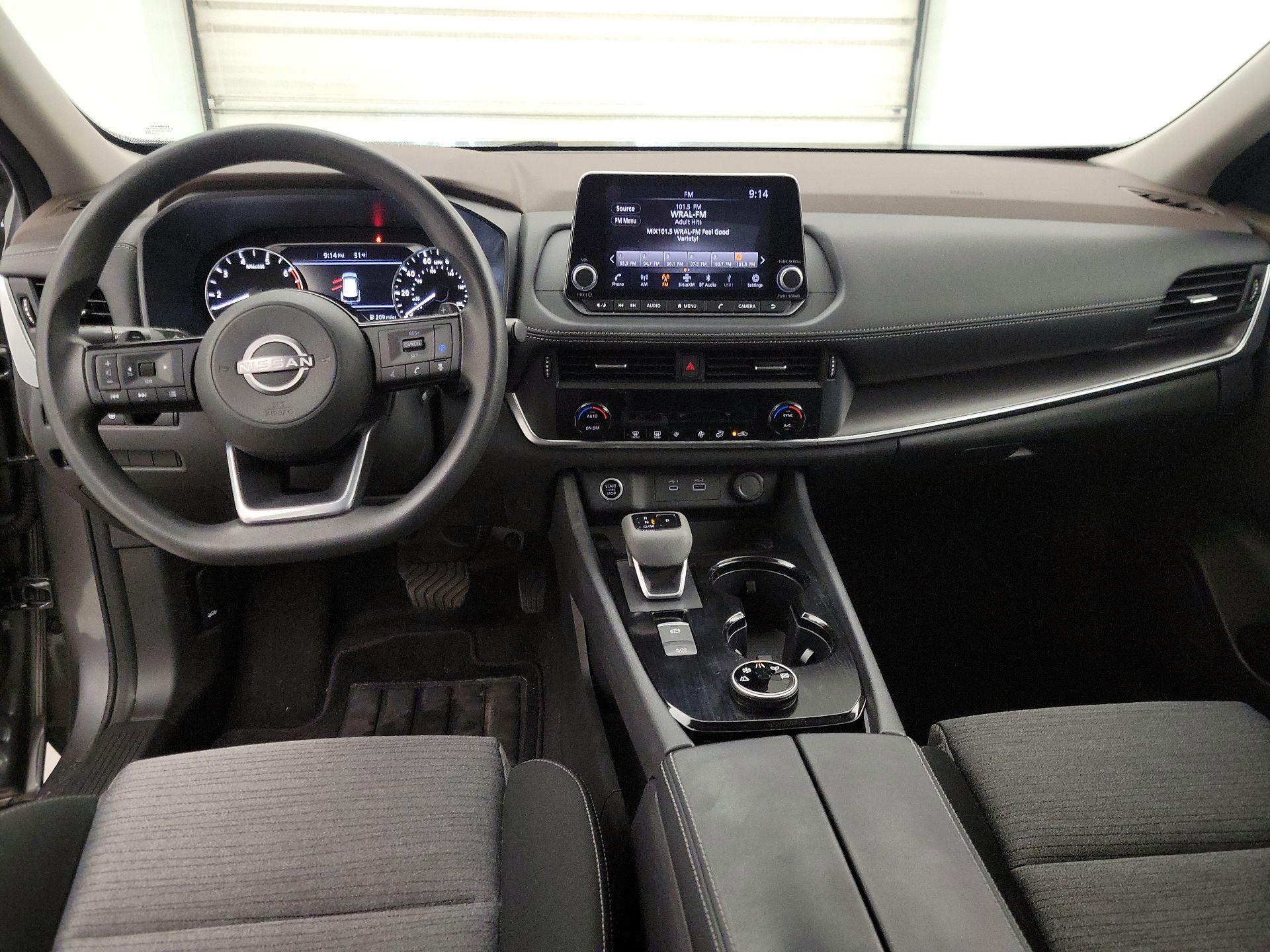 Thumbnail: 2023 Nissan Rogue - 9