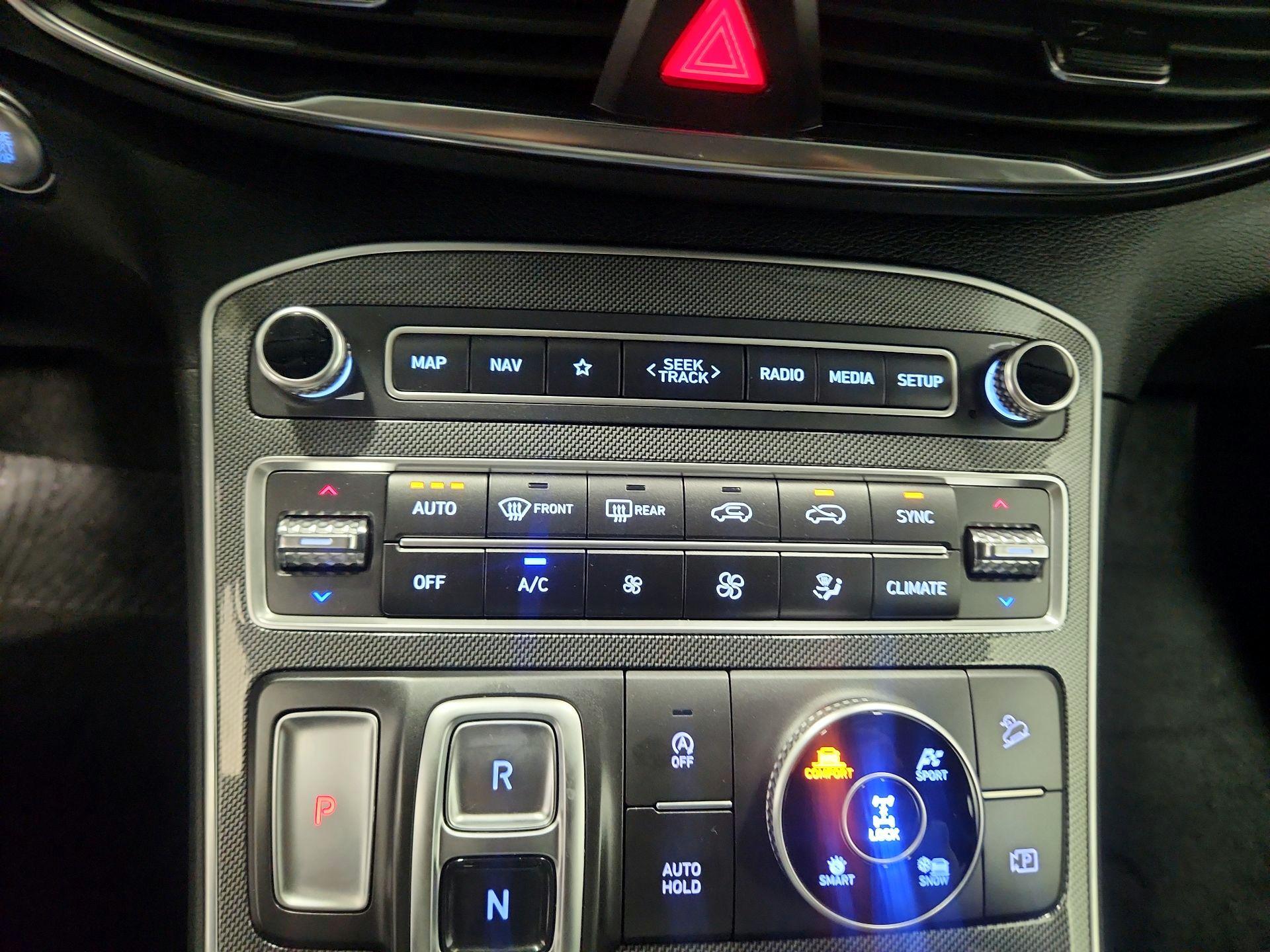 Thumbnail: 2023 Hyundai Santa Fe - 16