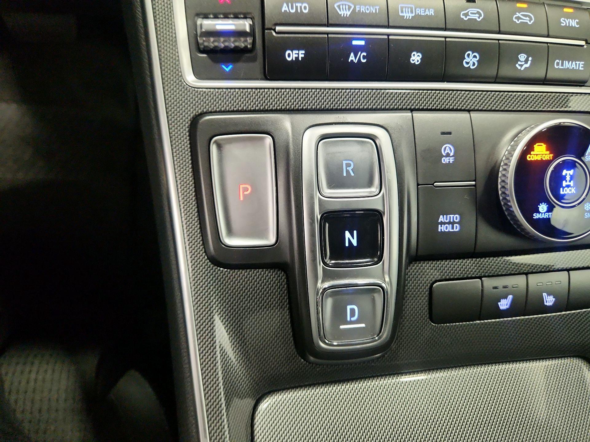 Thumbnail: 2023 Hyundai Santa Fe - 17