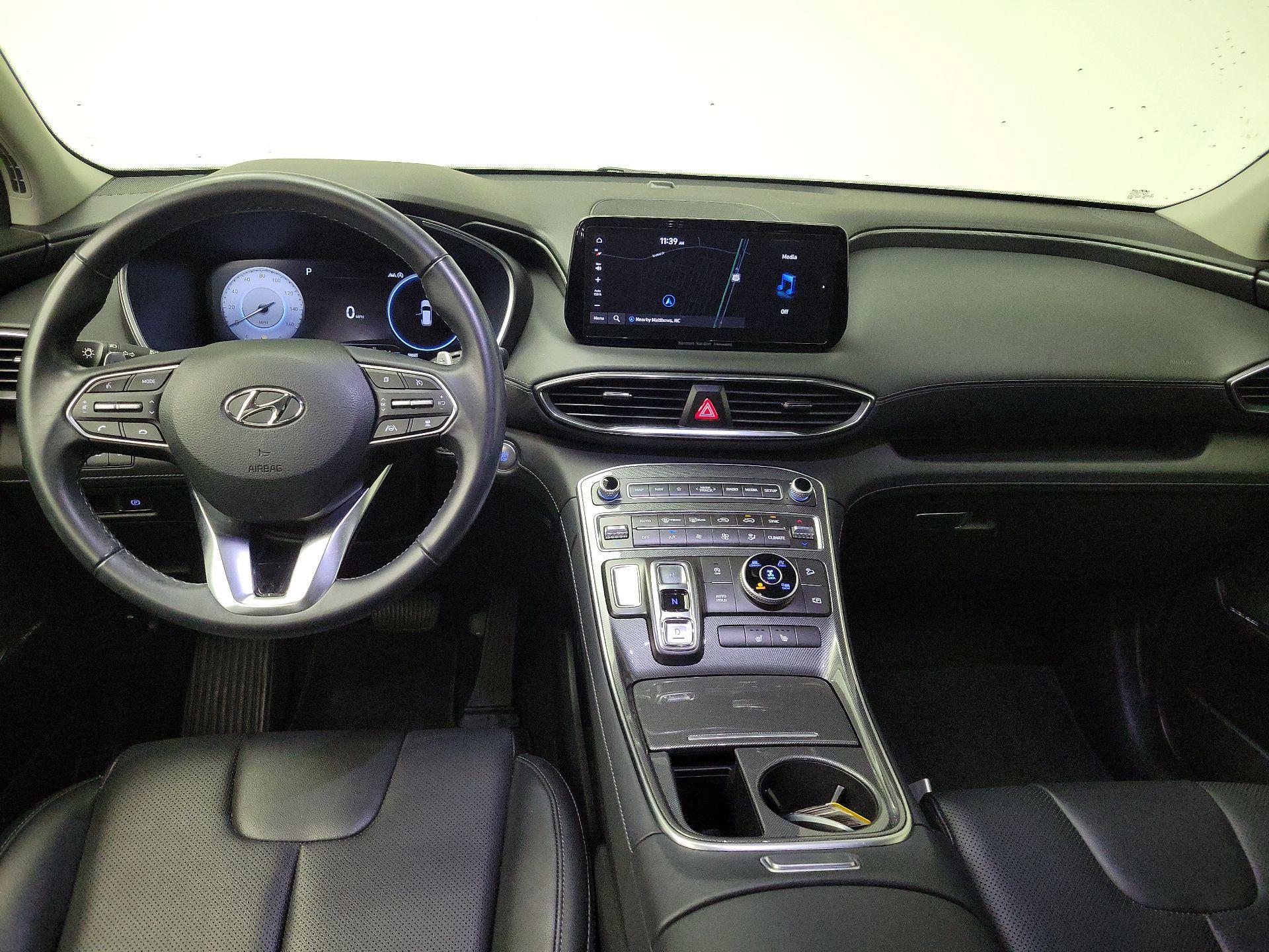 Thumbnail: 2023 Hyundai Santa Fe - 9