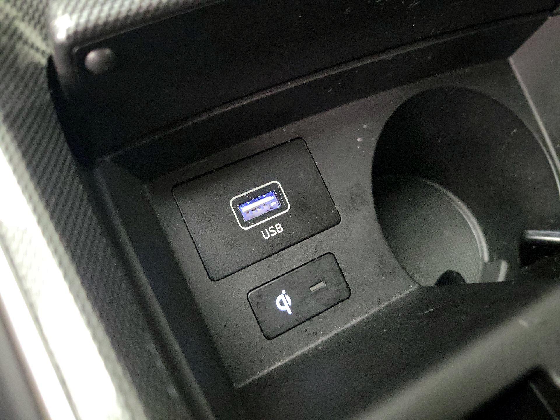 Thumbnail: 2023 Hyundai Santa Fe - 18